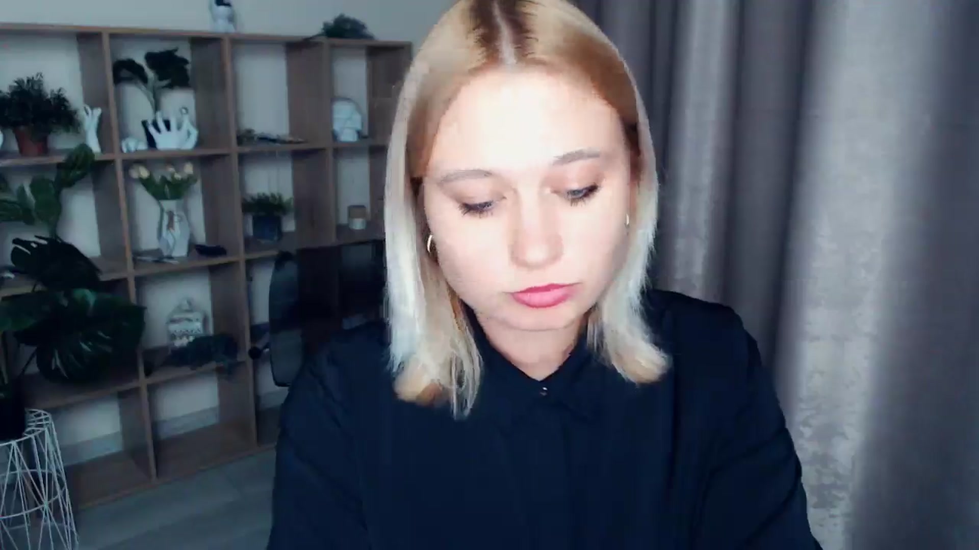 Gallery image thumbnail from Kukla_kolduna's myfreecams stream on, 03/01/2025, 19:09 image 9 of 20