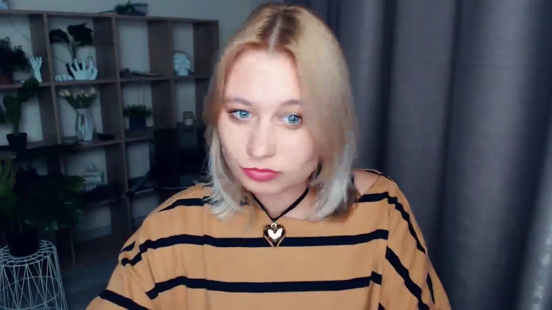 Gallery image thumbnail from Kukla_kolduna's myfreecams stream on, 03/02/2025, 16:30 image 8 of 20
