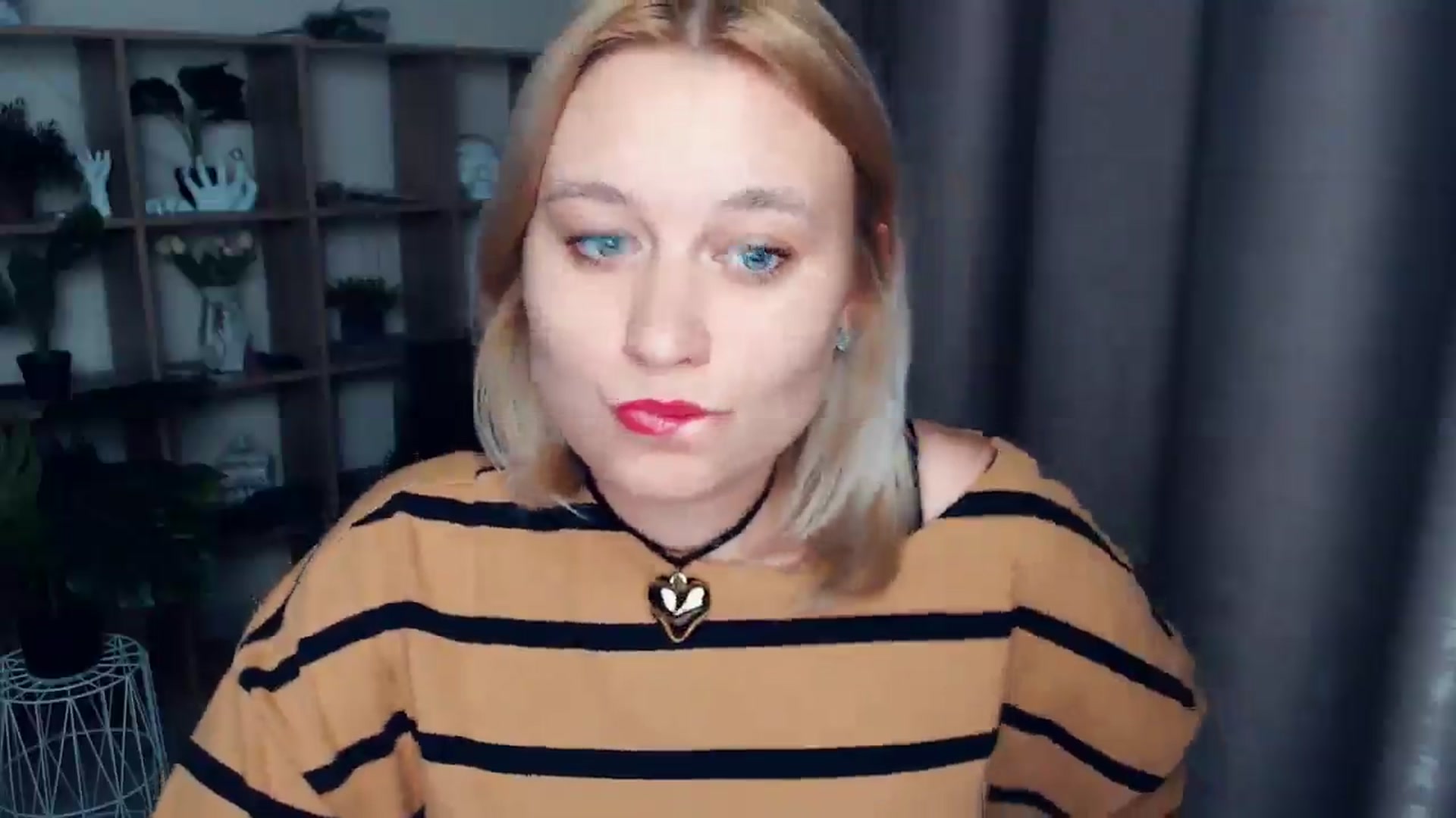Gallery image thumbnail from Kukla_kolduna's myfreecams stream on, 03/02/2025, 16:30 image 15 of 20