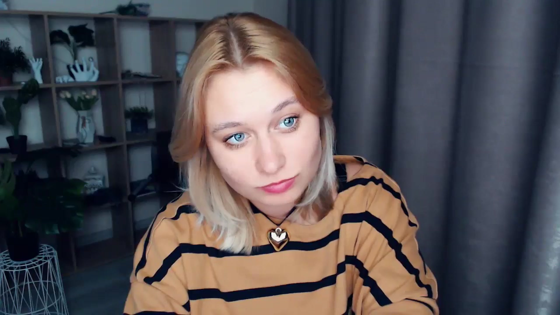 Gallery image thumbnail from Kukla_kolduna's myfreecams stream on, 03/02/2025, 18:03 image 18 of 20