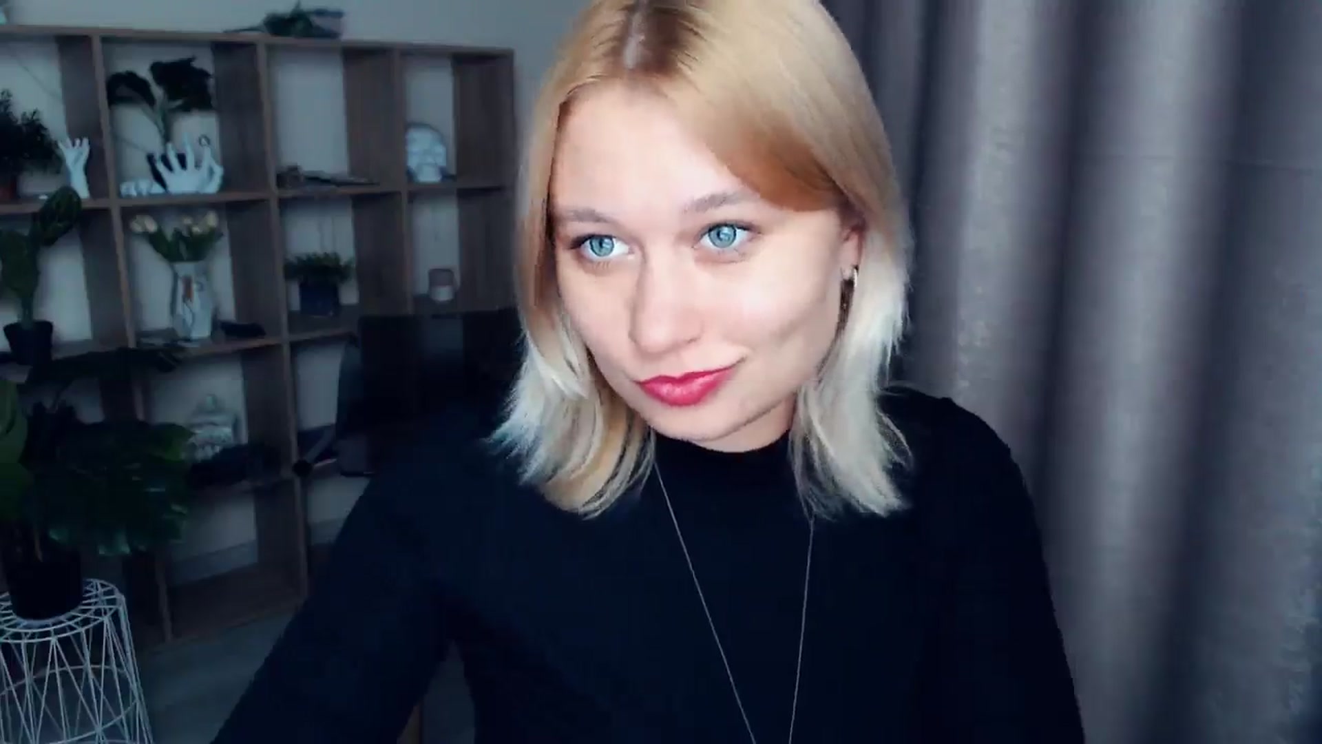 Gallery image thumbnail from Kukla_kolduna's myfreecams stream on, 03/05/2025, 16:26 image 5 of 20