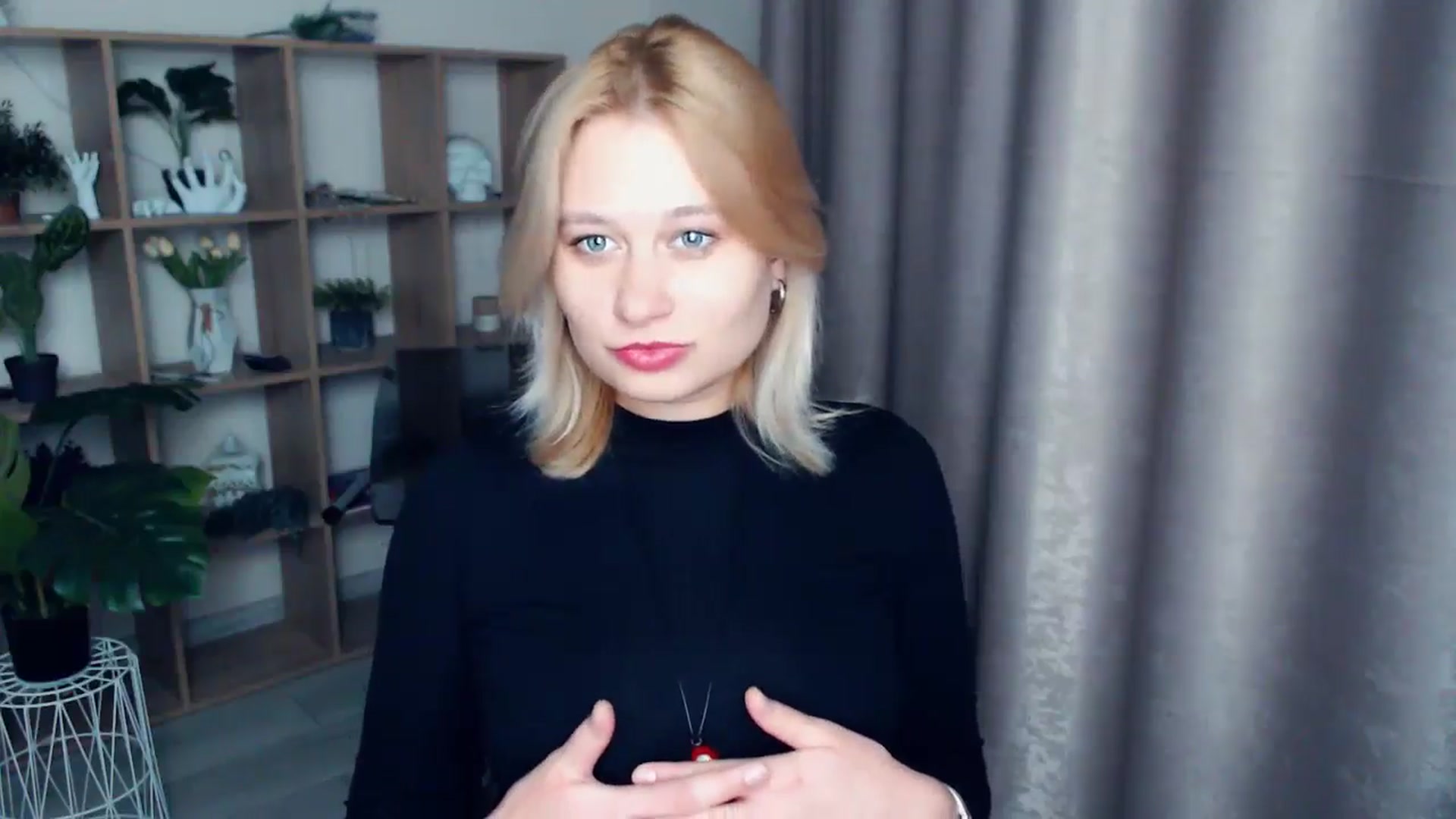 Gallery image thumbnail from Kukla_kolduna's myfreecams stream on, 03/05/2025, 16:26 image 15 of 20