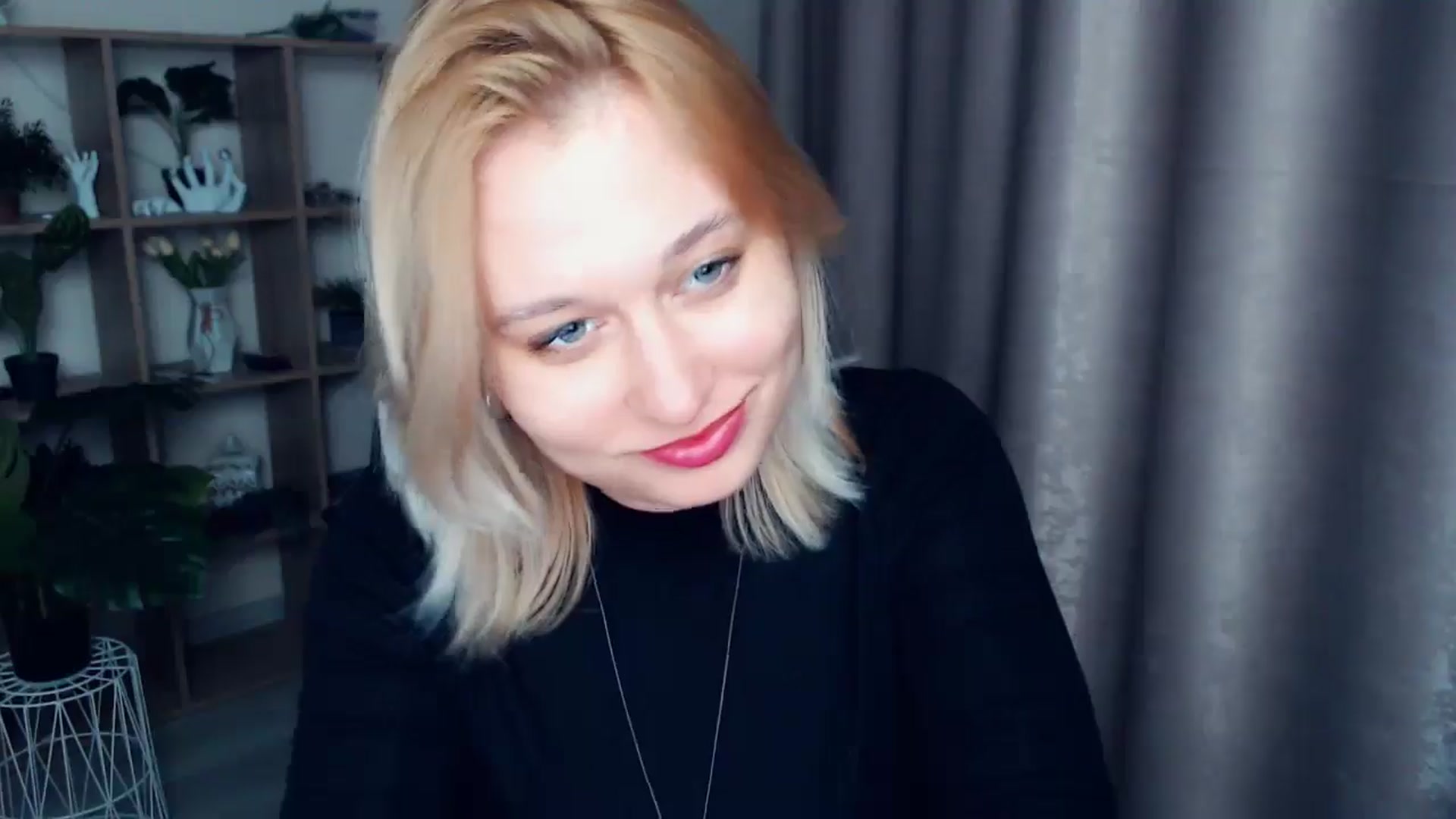 Gallery image thumbnail from Kukla_kolduna's myfreecams stream on, 03/05/2025, 16:26 image 7 of 20