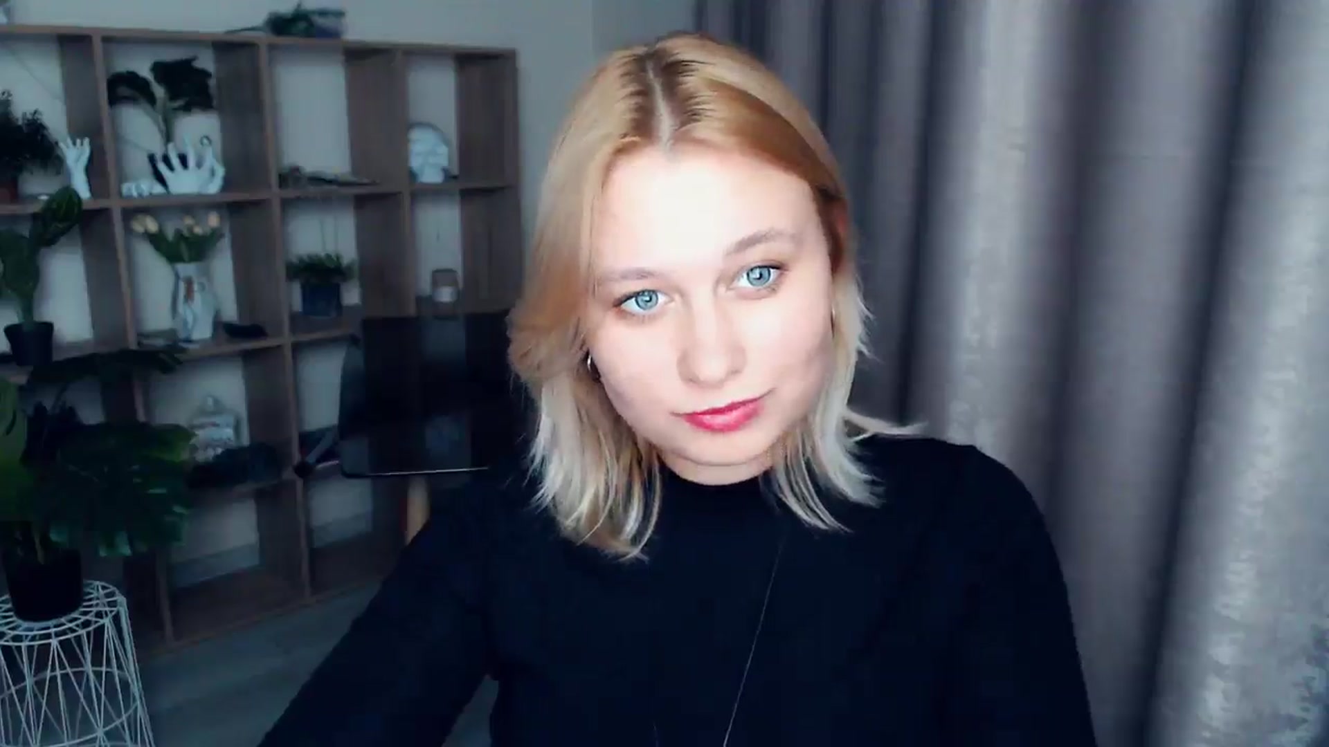 Gallery image thumbnail from Kukla_kolduna's myfreecams stream on, 03/05/2025, 17:46 image 17 of 20