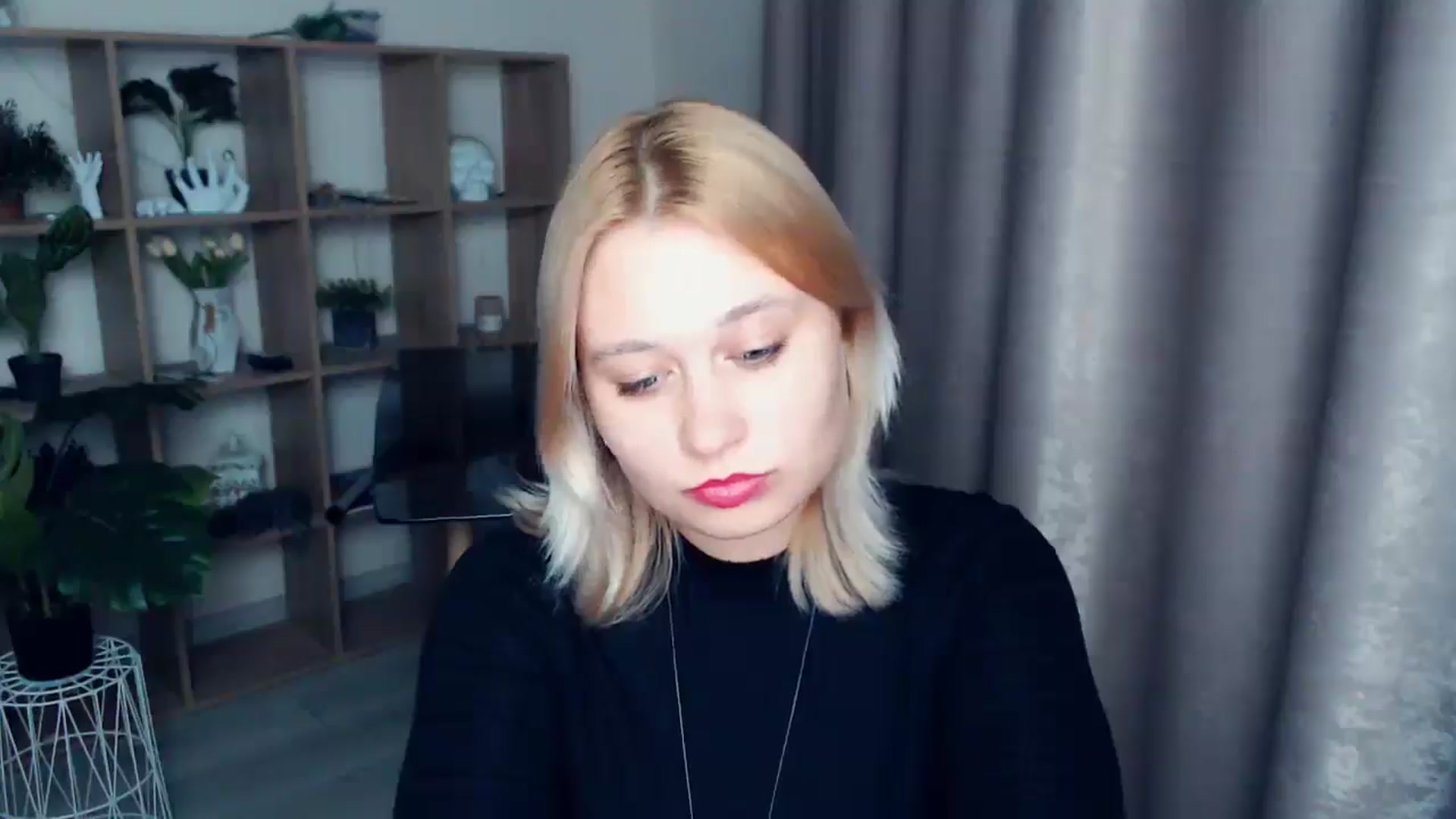 Gallery image thumbnail from Kukla_kolduna's myfreecams stream on, 03/05/2025, 19:04 image 5 of 20