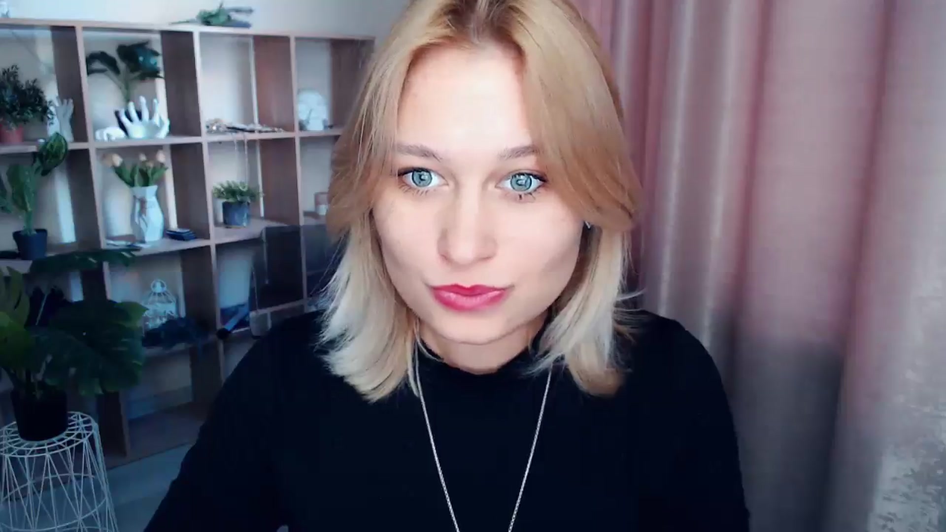 Gallery image thumbnail from Kukla_kolduna's myfreecams stream on, 03/06/2025, 15:51 image 8 of 20