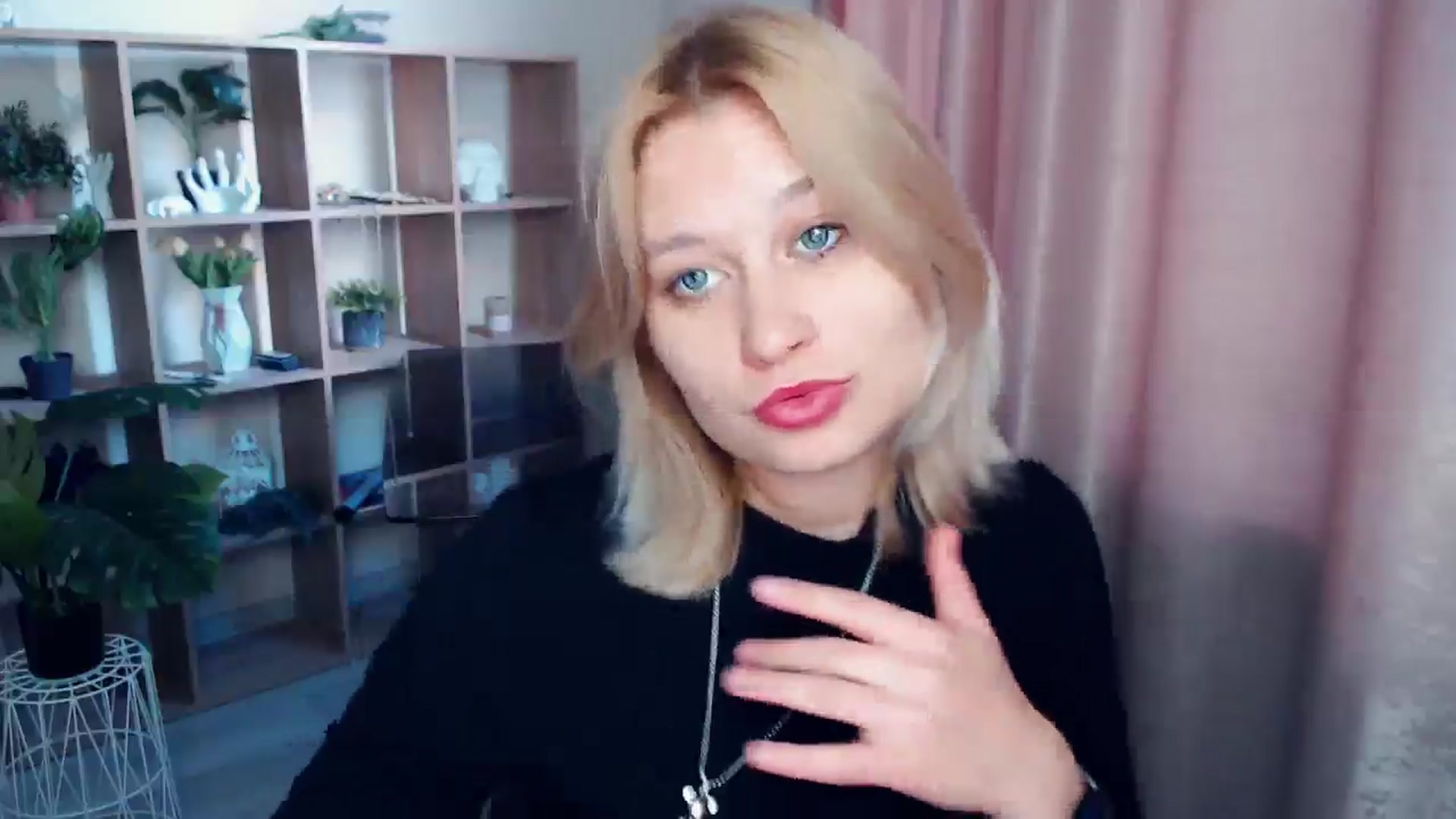 Gallery image thumbnail from Kukla_kolduna's myfreecams stream on, 03/06/2025, 15:51 image 6 of 20