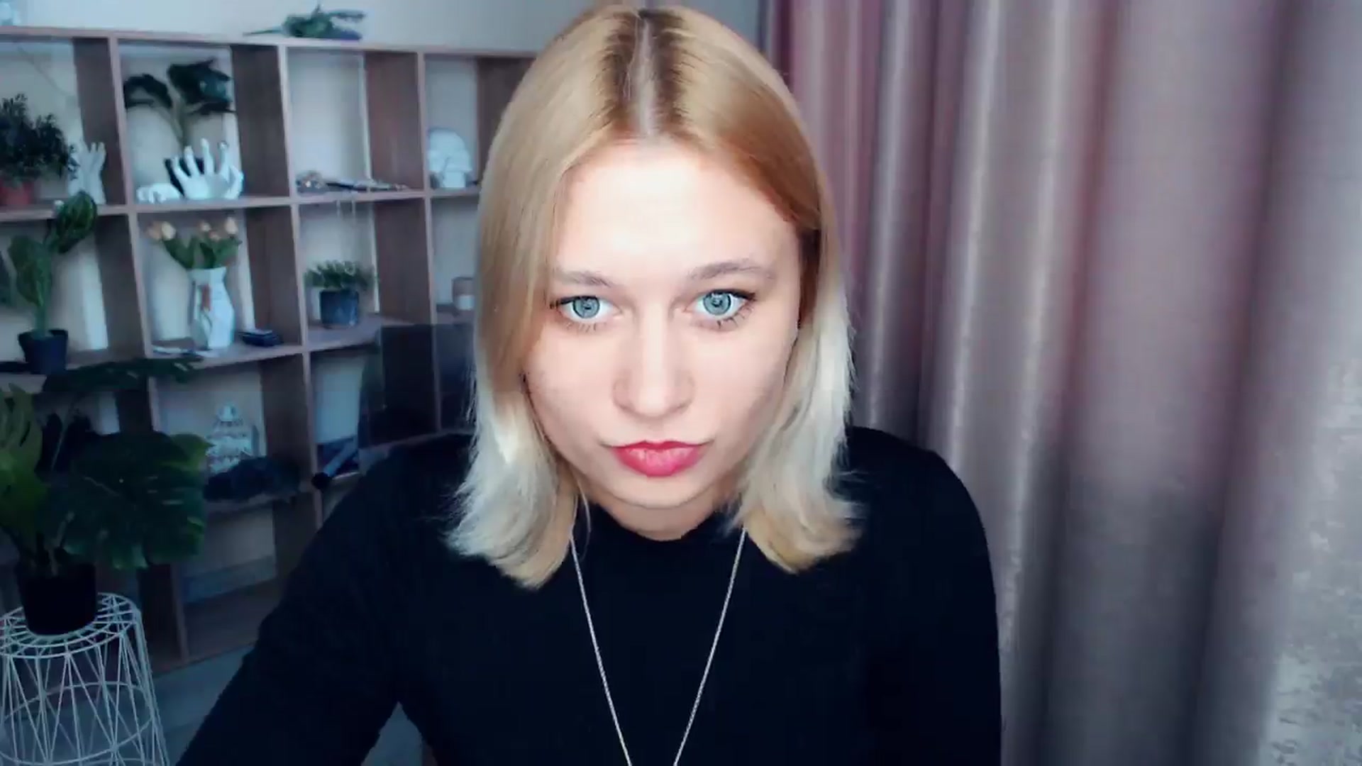 Gallery image thumbnail from Kukla_kolduna's myfreecams stream on, 03/06/2025, 15:51 image 15 of 20
