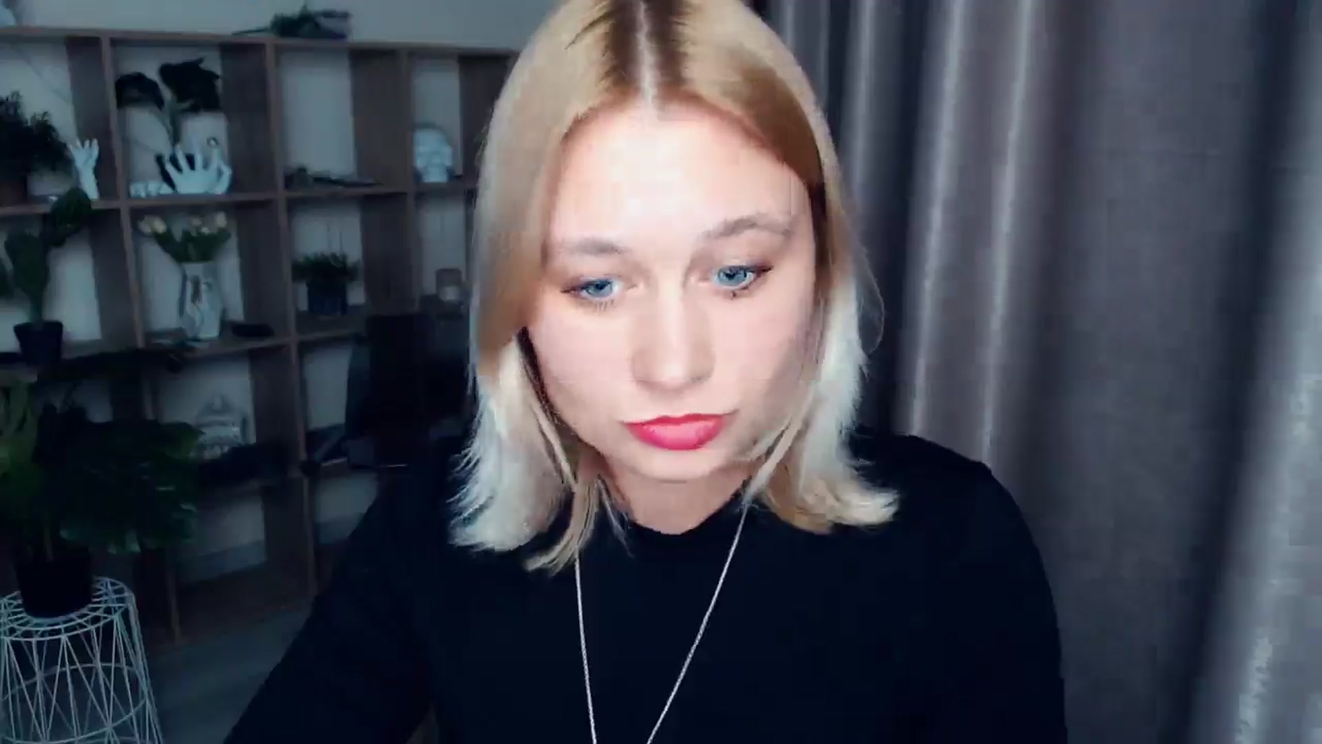 Gallery image thumbnail from Kukla_kolduna's myfreecams stream on, 03/06/2025, 18:50 image 10 of 20
