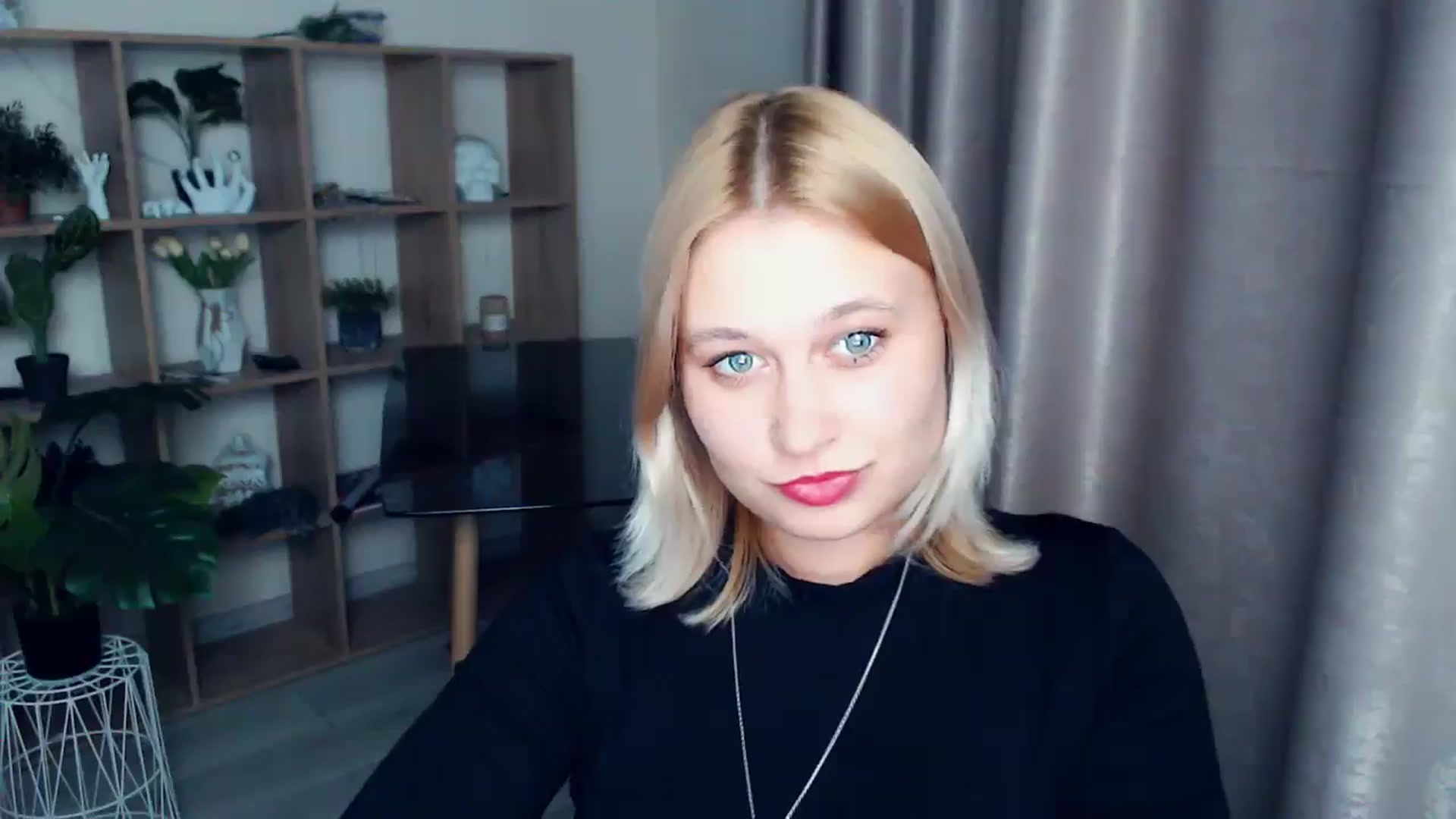 Gallery image thumbnail from Kukla_kolduna's myfreecams stream on, 03/06/2025, 18:50 image 12 of 20