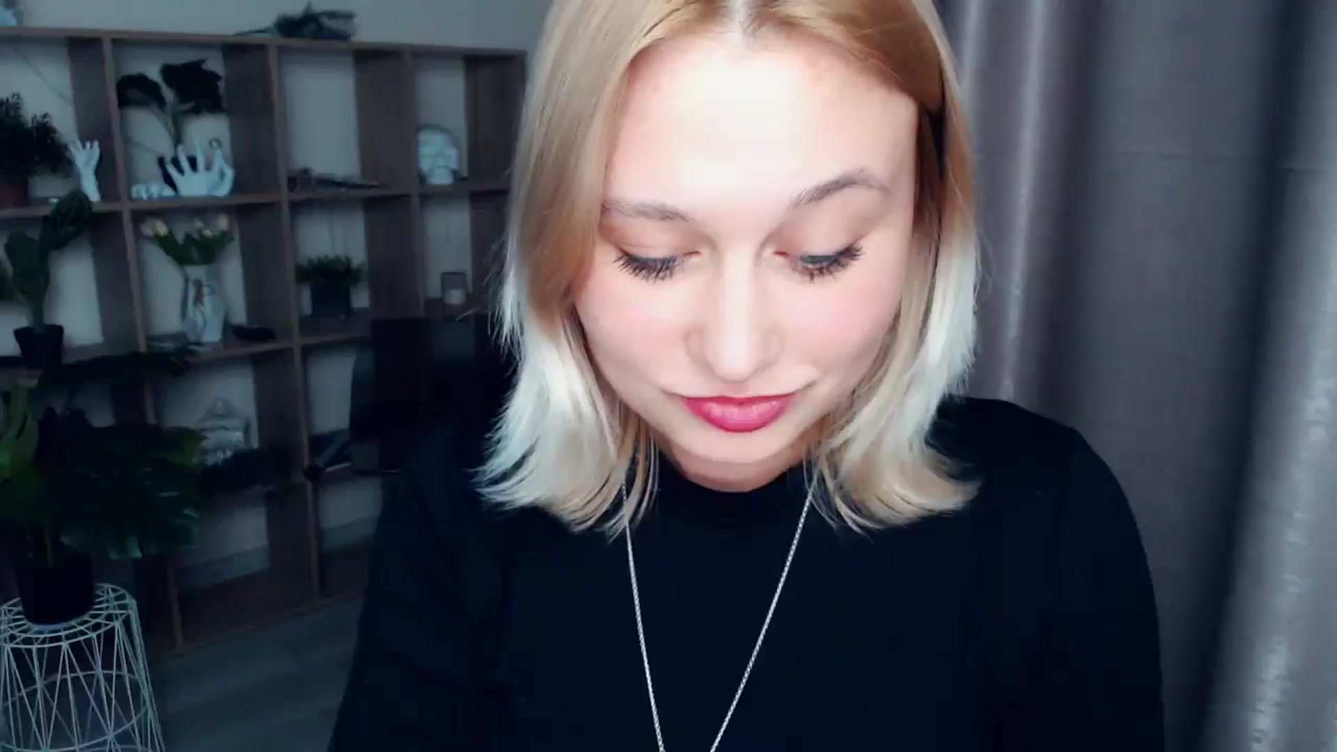 Gallery image thumbnail from Kukla_kolduna's myfreecams stream on, 03/06/2025, 18:50 image 1 of 20