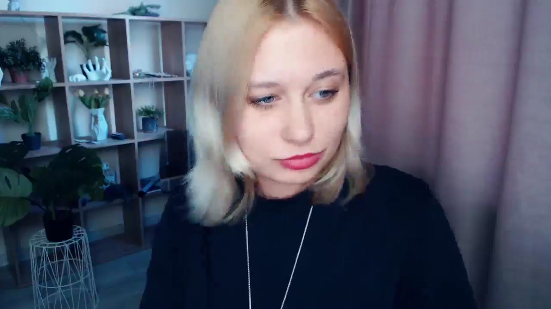 Gallery image thumbnail from Kukla_kolduna's myfreecams stream on, 03/07/2025, 15:38 image 12 of 20