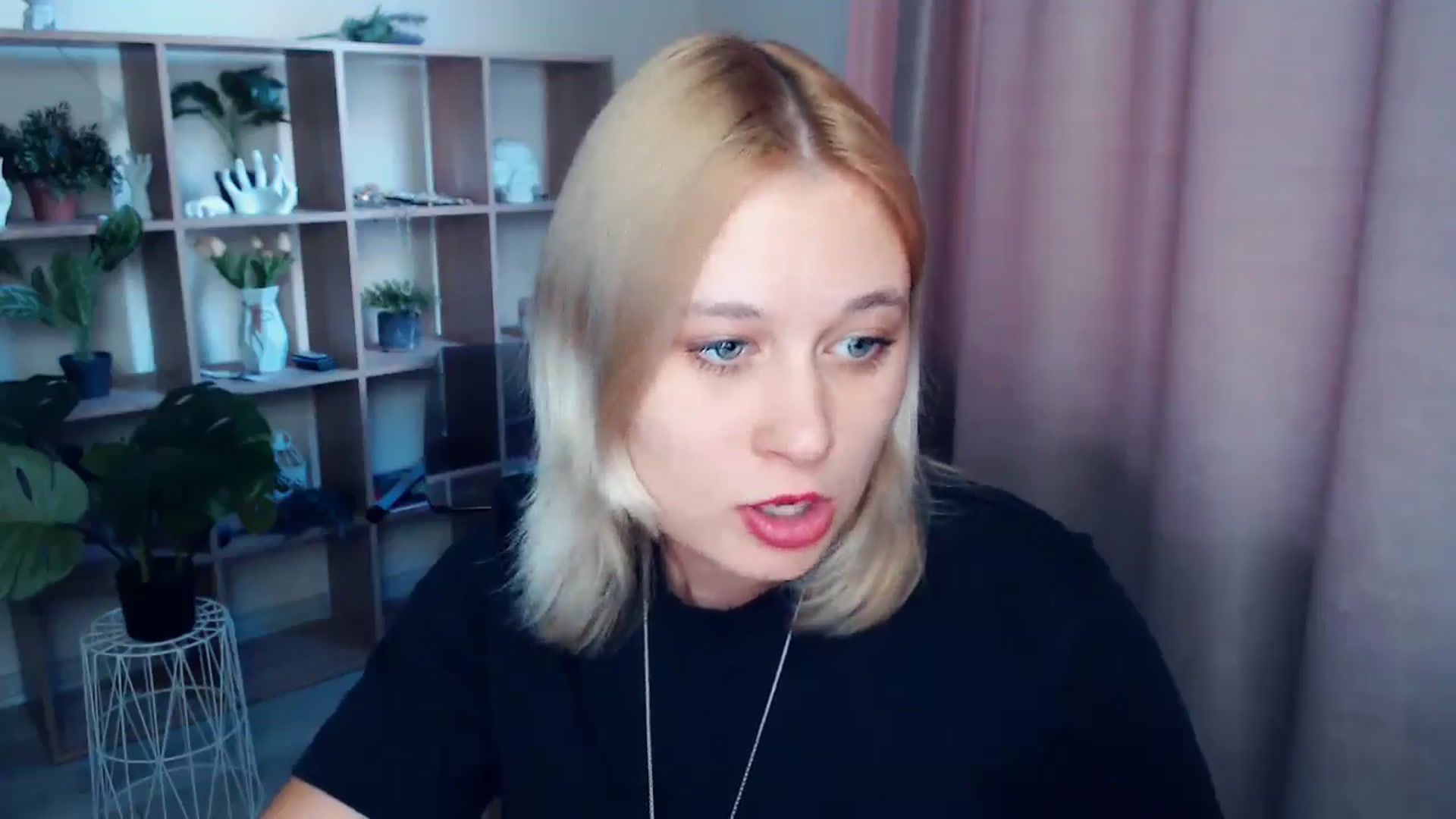 Gallery image thumbnail from Kukla_kolduna's myfreecams stream on, 03/07/2025, 15:38 image 11 of 20