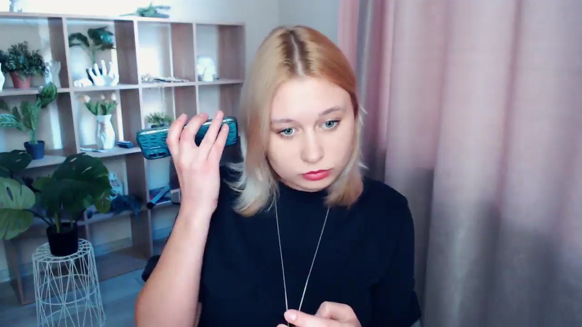 Gallery image thumbnail from Kukla_kolduna's myfreecams stream on, 03/07/2025, 15:38 image 5 of 20