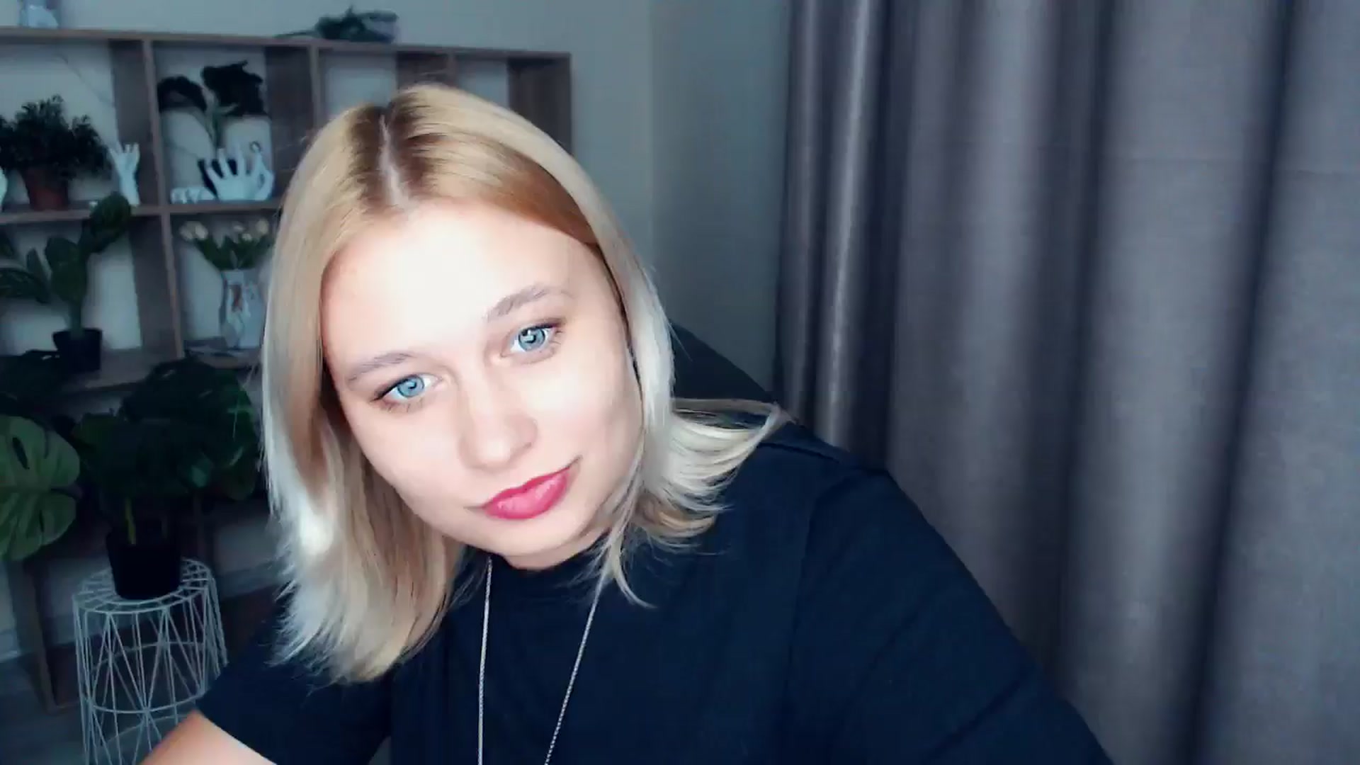 Gallery image thumbnail from Kukla_kolduna's myfreecams stream on, 03/07/2025, 16:37 image 7 of 20