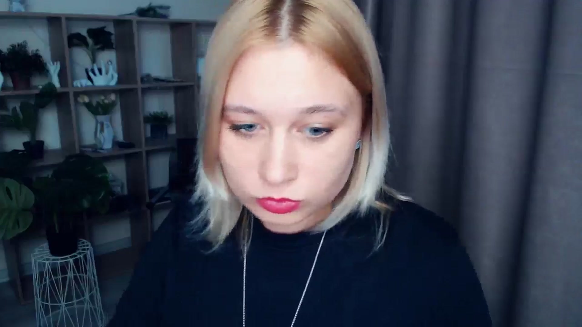 Gallery image thumbnail from Kukla_kolduna's myfreecams stream on, 03/07/2025, 16:37 image 4 of 20
