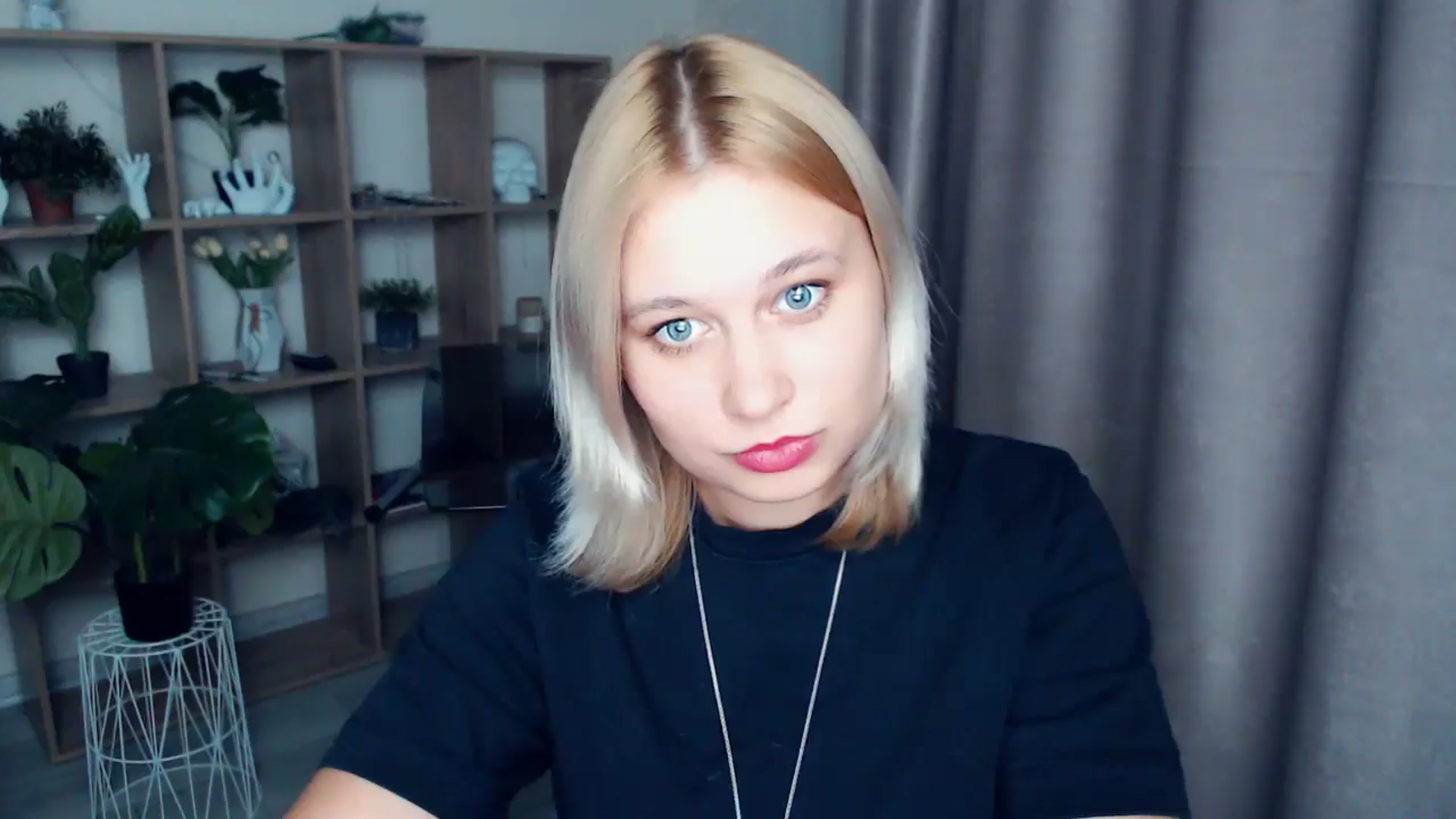 Gallery image thumbnail from Kukla_kolduna's myfreecams stream on, 03/07/2025, 16:37 image 9 of 20
