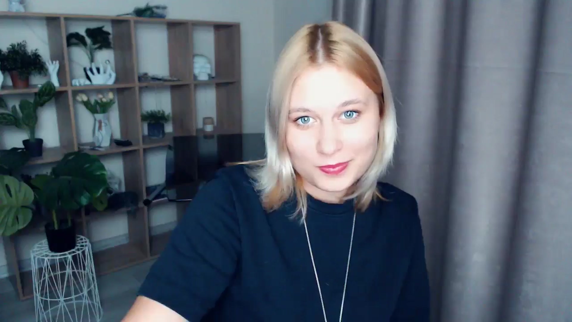 Gallery image thumbnail from Kukla_kolduna's myfreecams stream on, 03/07/2025, 16:37 image 18 of 20