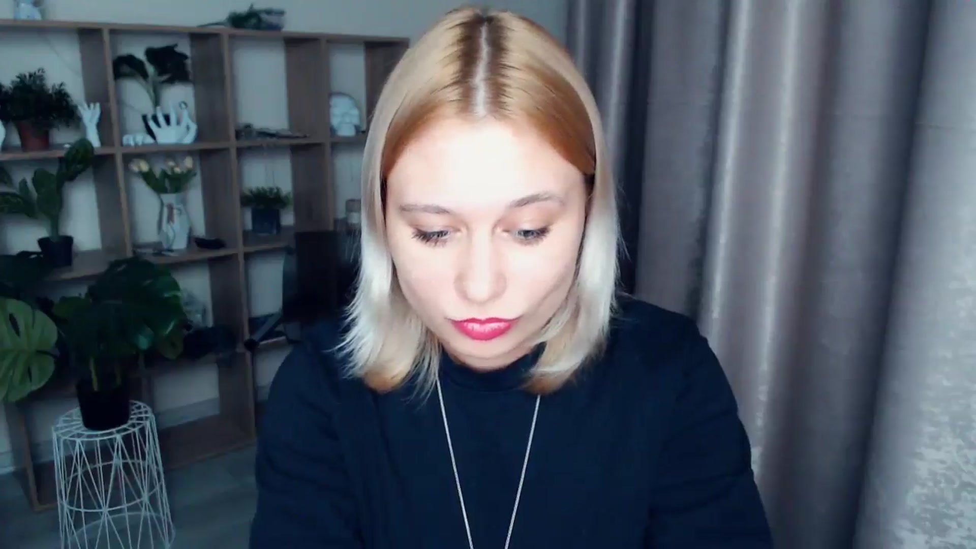 Gallery image thumbnail from Kukla_kolduna's myfreecams stream on, 03/07/2025, 18:08 image 3 of 20