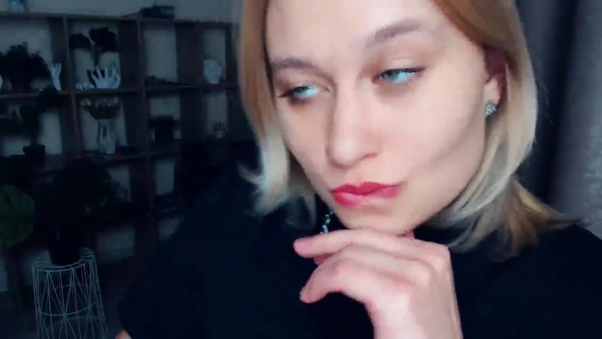 Gallery image thumbnail from Kukla_kolduna's myfreecams stream on, 03/07/2025, 18:08 image 5 of 20
