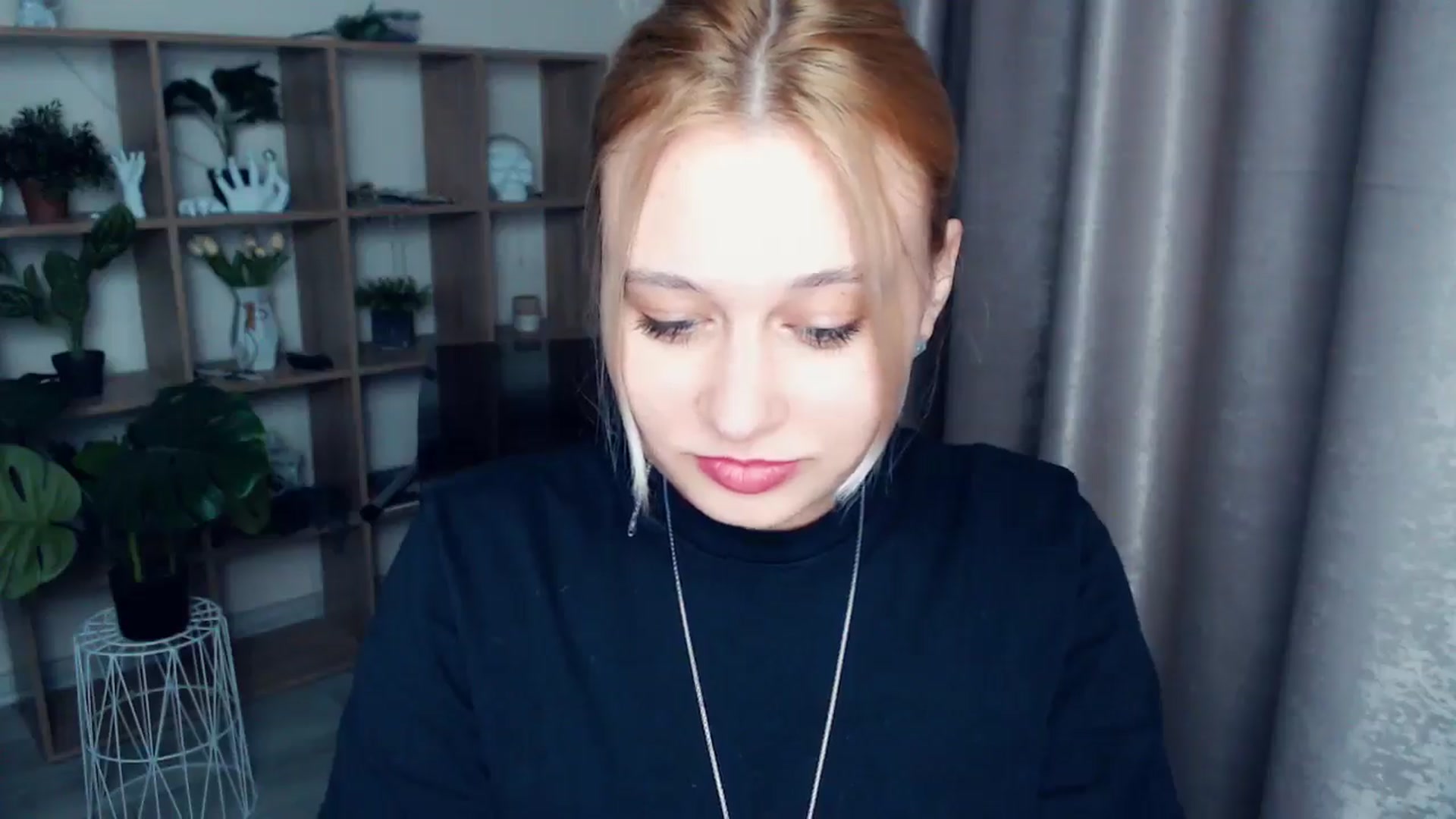 Gallery image thumbnail from Kukla_kolduna's myfreecams stream on, 03/07/2025, 19:04 image 12 of 20