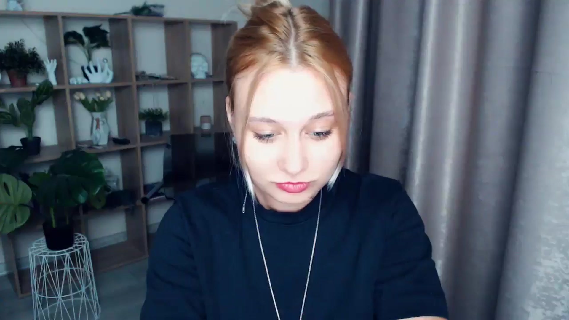 Gallery image thumbnail from Kukla_kolduna's myfreecams stream on, 03/07/2025, 19:04 image 7 of 20