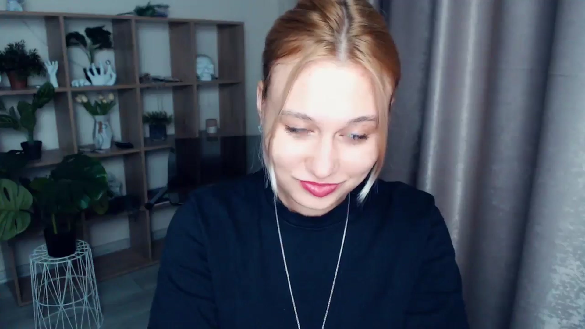 Gallery image thumbnail from Kukla_kolduna's myfreecams stream on, 03/07/2025, 19:04 image 3 of 20