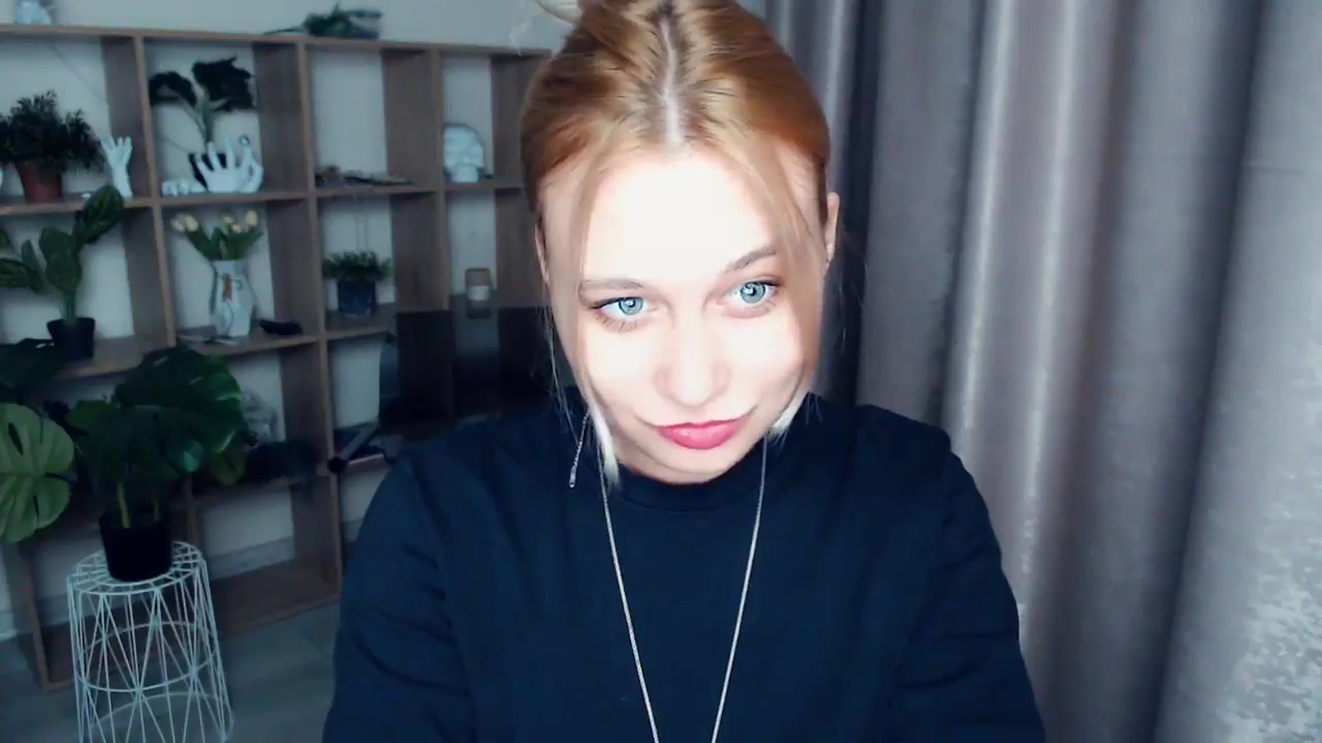 Gallery image thumbnail from Kukla_kolduna's myfreecams stream on, 03/07/2025, 19:04 image 10 of 20