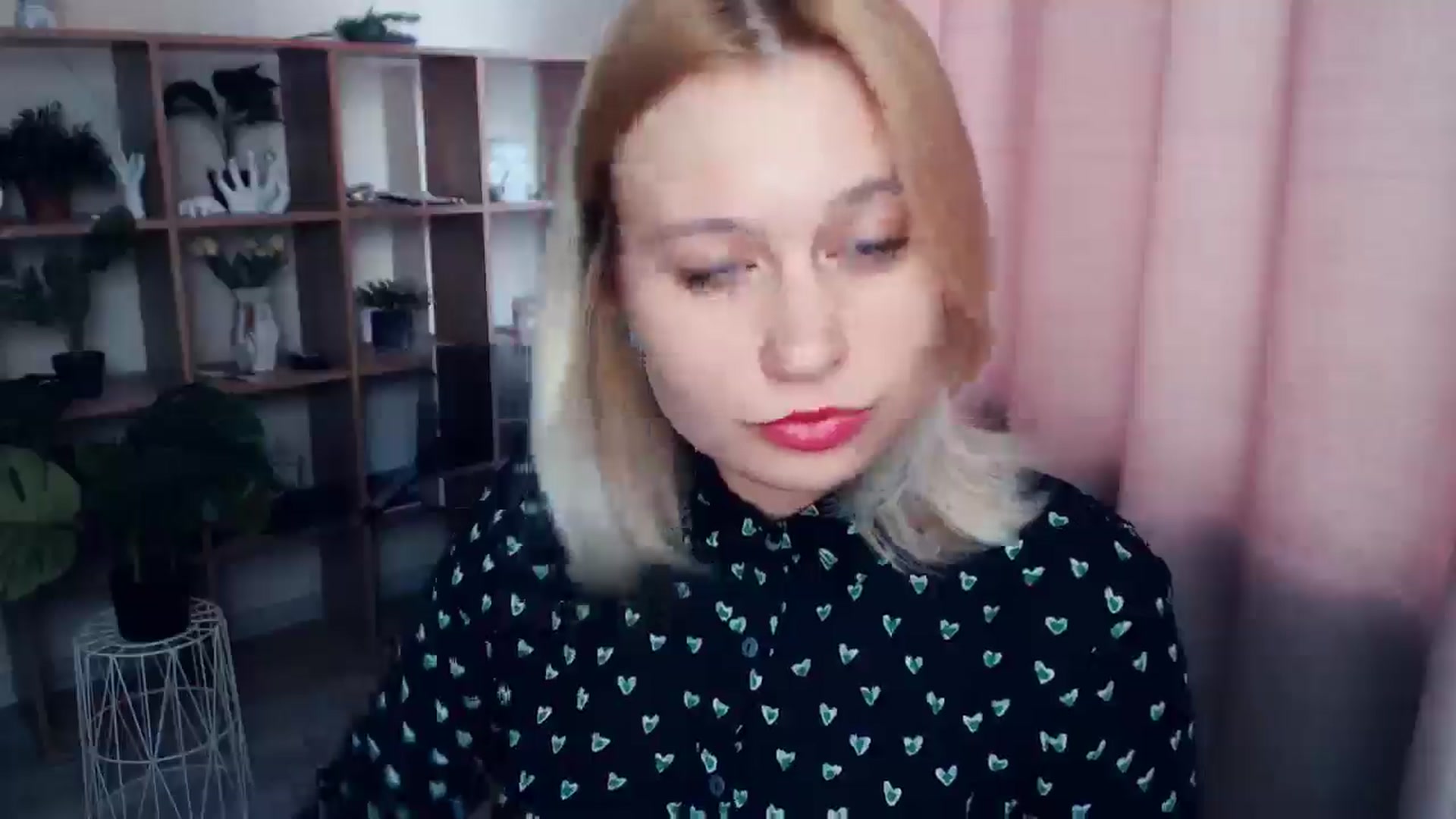 Gallery image thumbnail from Kukla_kolduna's myfreecams stream on, 03/08/2025, 15:19 image 3 of 20