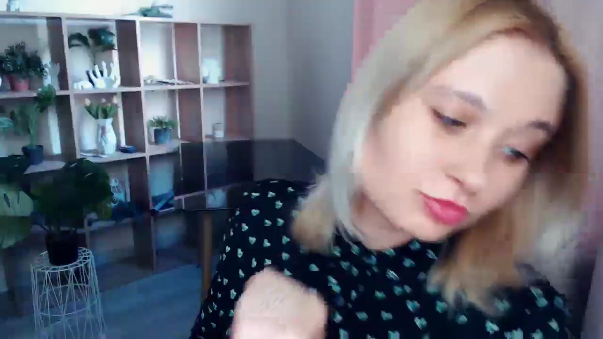Gallery image thumbnail from Kukla_kolduna's myfreecams stream on, 03/08/2025, 15:19 image 13 of 20