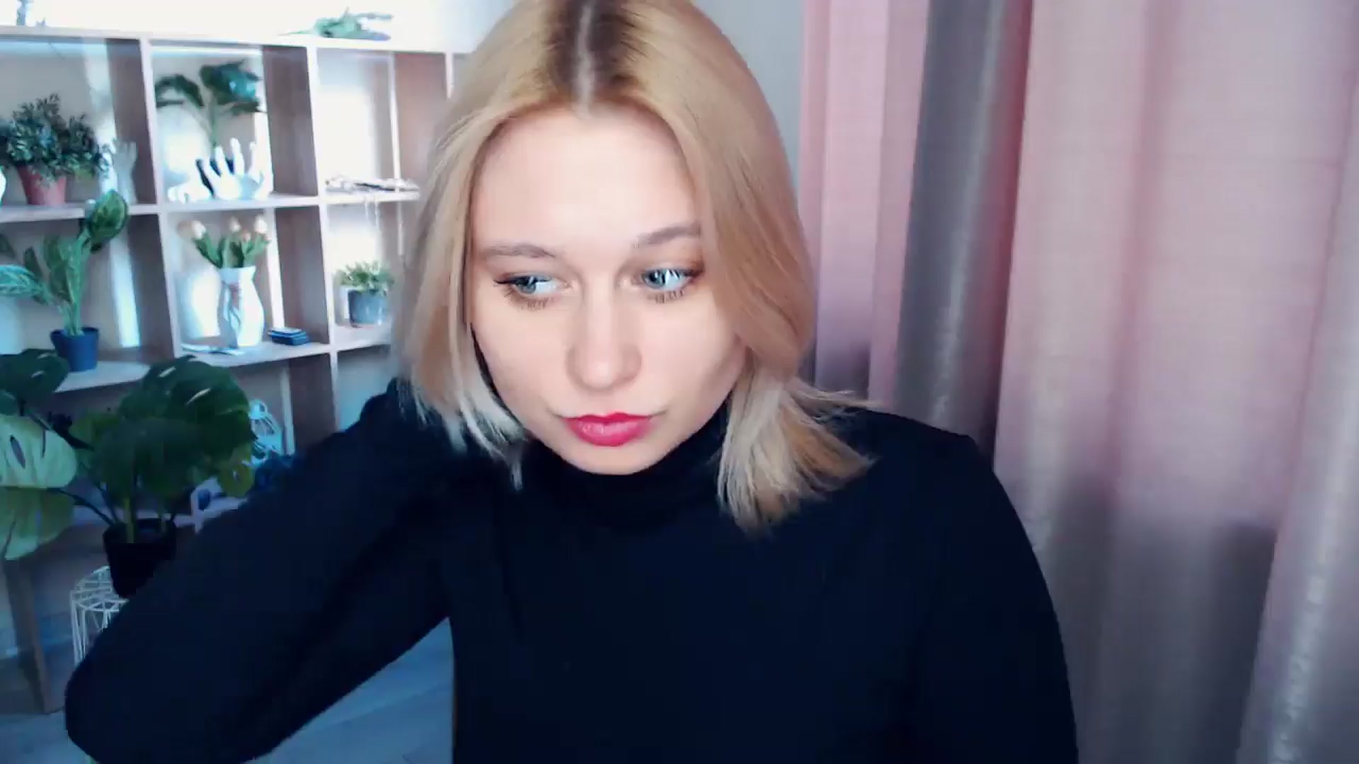 Gallery image thumbnail from Kukla_kolduna's myfreecams stream on, 03/09/2025, 15:25 image 3 of 20