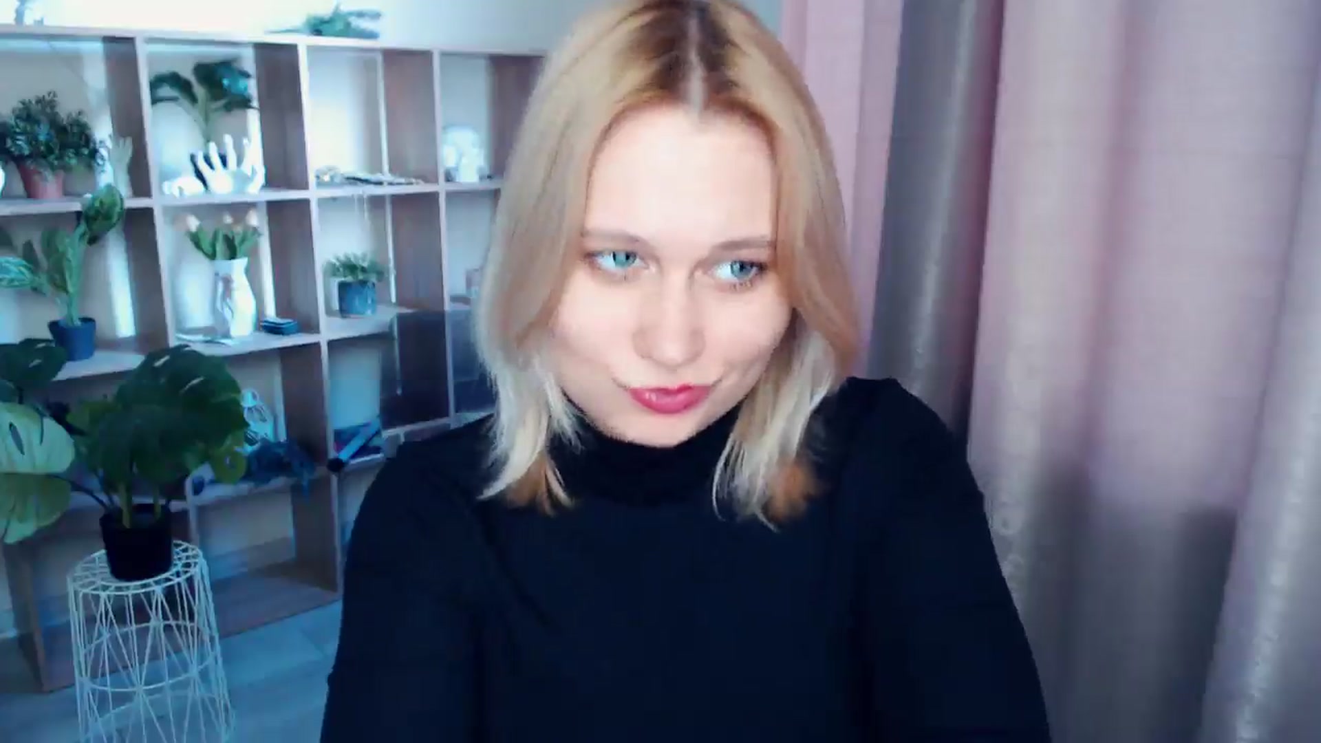 Gallery image thumbnail from Kukla_kolduna's myfreecams stream on, 03/09/2025, 15:25 image 9 of 20