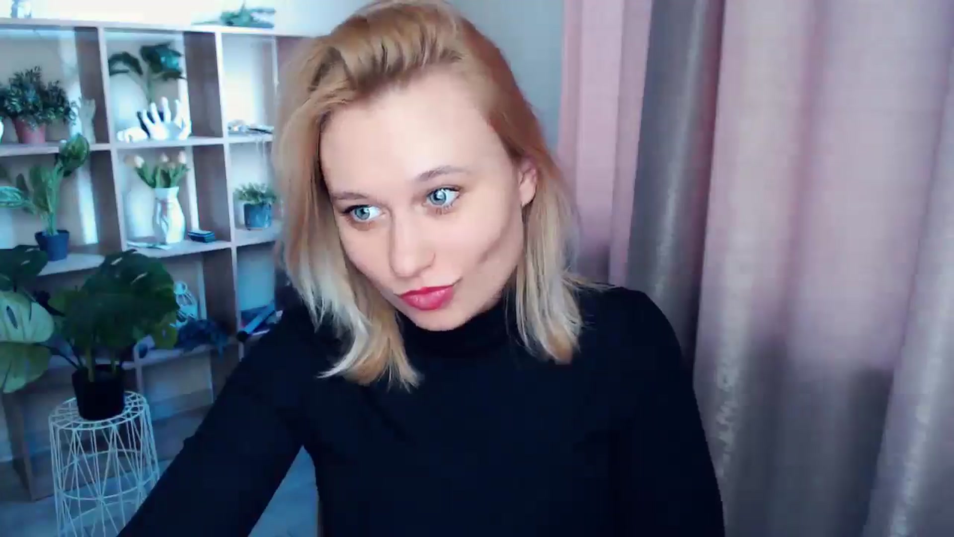 Gallery image thumbnail from Kukla_kolduna's myfreecams stream on, 03/09/2025, 15:25 image 8 of 20