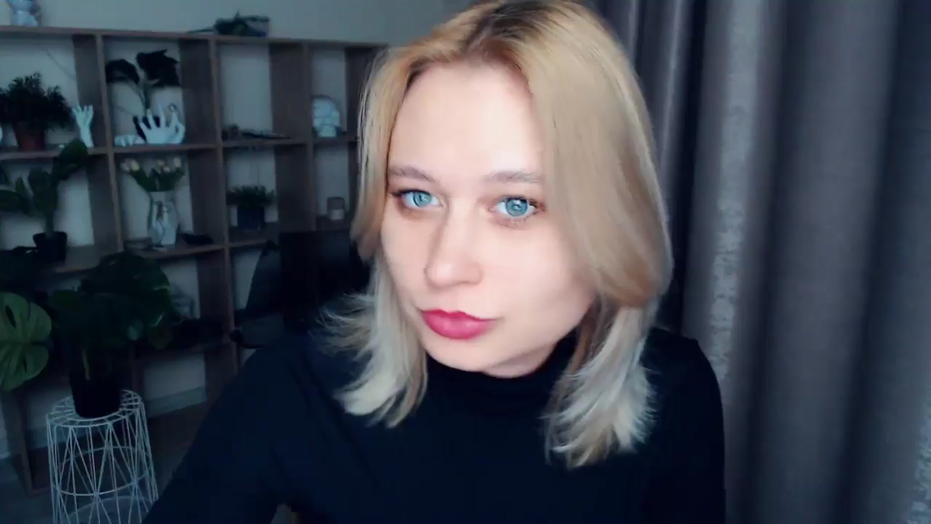 Gallery image thumbnail from Kukla_kolduna's myfreecams stream on, 03/09/2025, 17:25 image 7 of 20