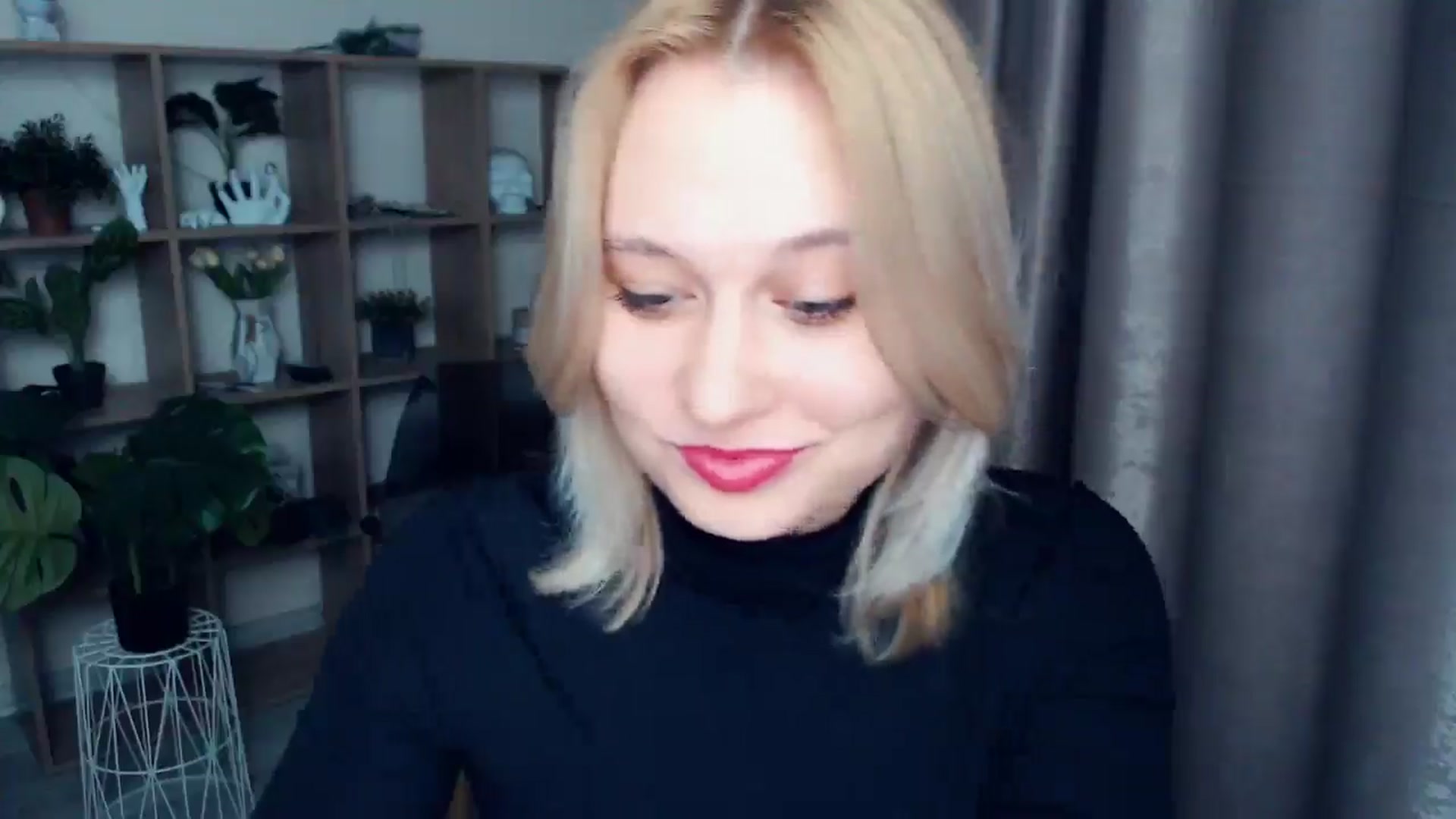 Gallery image thumbnail from Kukla_kolduna's myfreecams stream on, 03/09/2025, 17:25 image 13 of 20