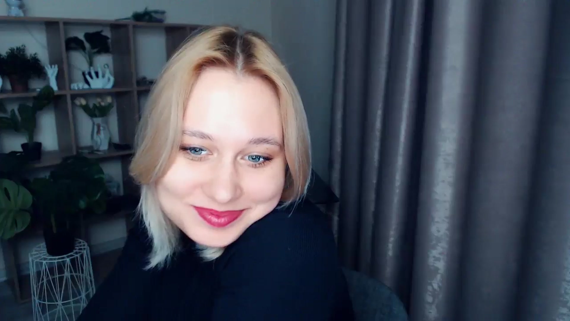Gallery image thumbnail from Kukla_kolduna's myfreecams stream on, 03/09/2025, 17:25 image 5 of 20