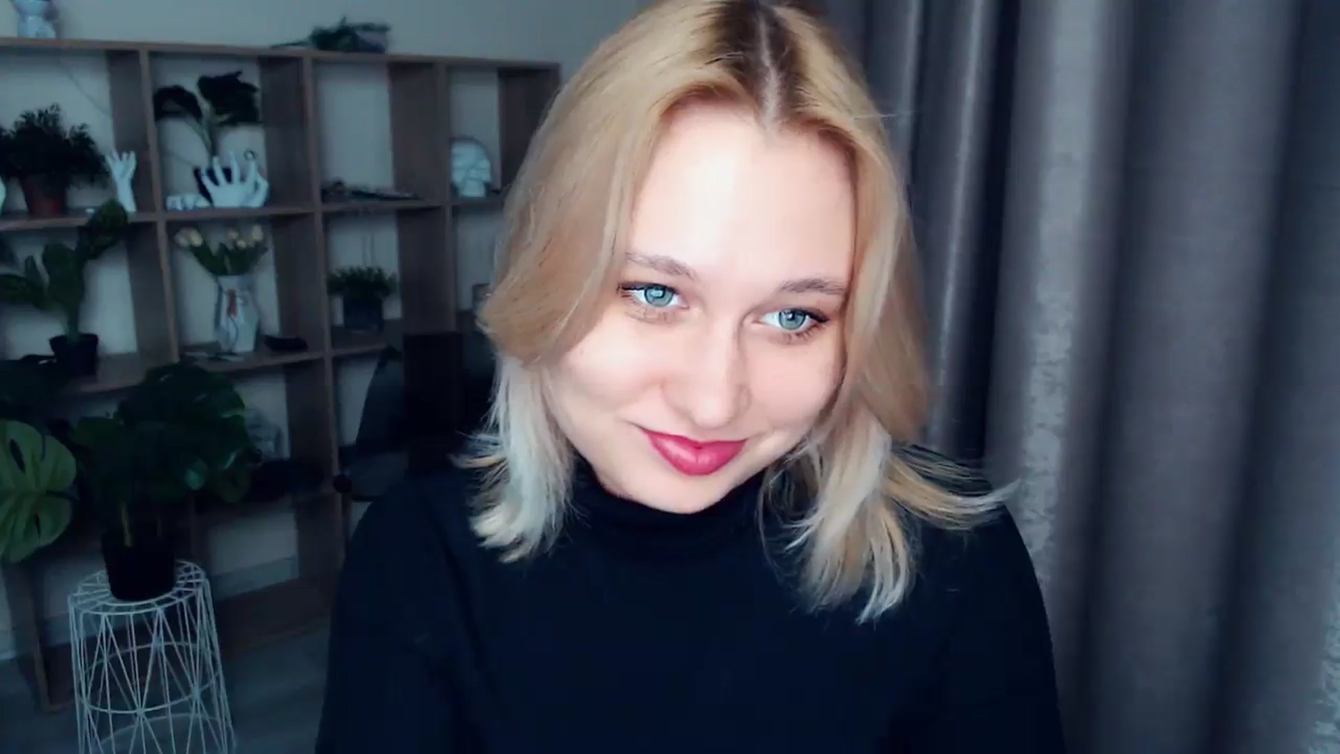 Gallery image thumbnail from Kukla_kolduna's myfreecams stream on, 03/09/2025, 17:25 image 4 of 20