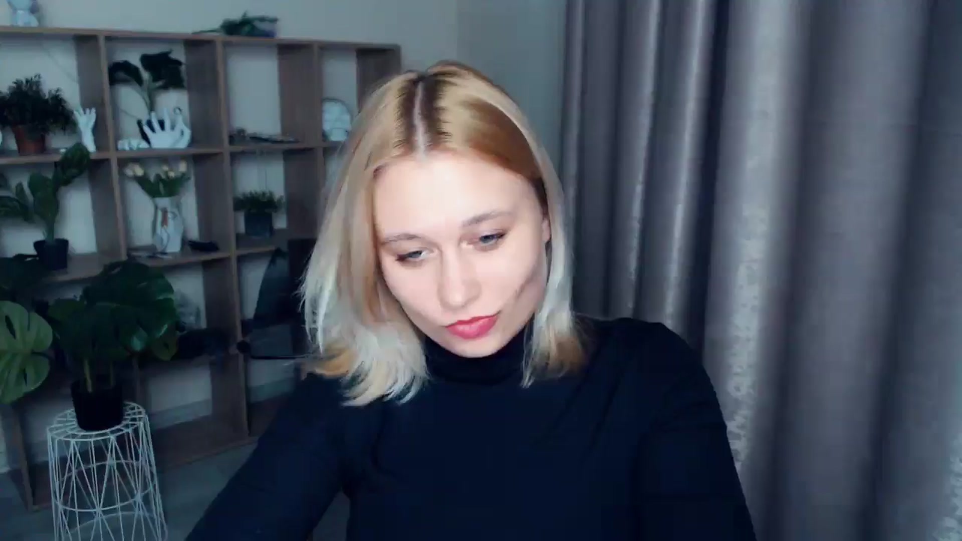 Gallery image thumbnail from Kukla_kolduna's myfreecams stream on, 03/09/2025, 18:18 image 1 of 20