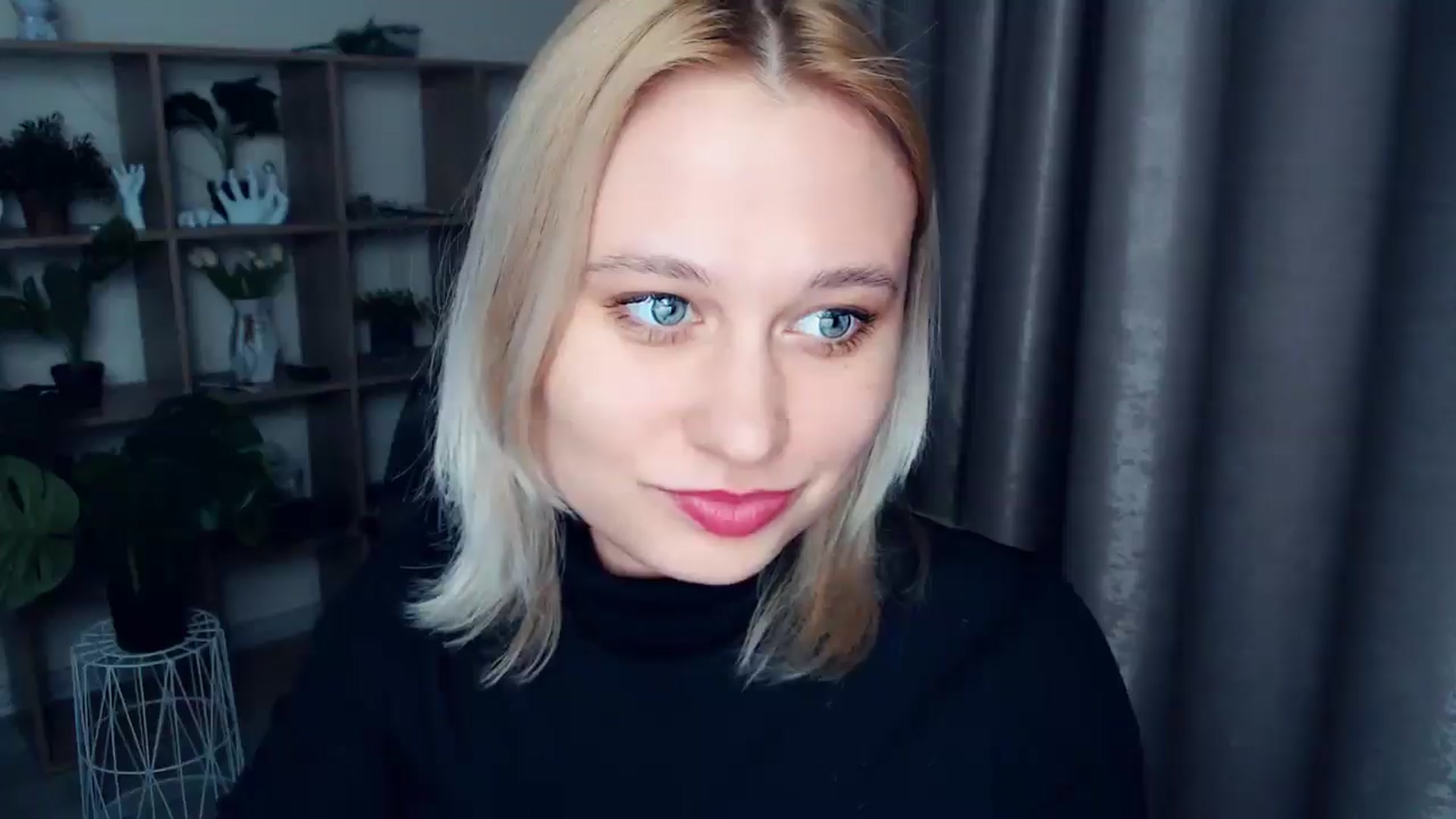 Gallery image thumbnail from Kukla_kolduna's myfreecams stream on, 03/09/2025, 18:18 image 2 of 20