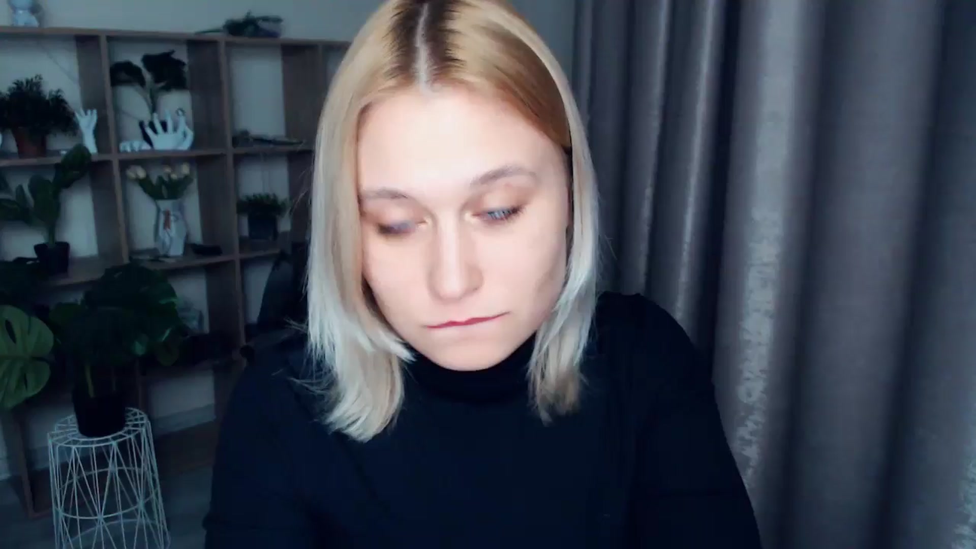 Gallery image thumbnail from Kukla_kolduna's myfreecams stream on, 03/09/2025, 18:18 image 20 of 20
