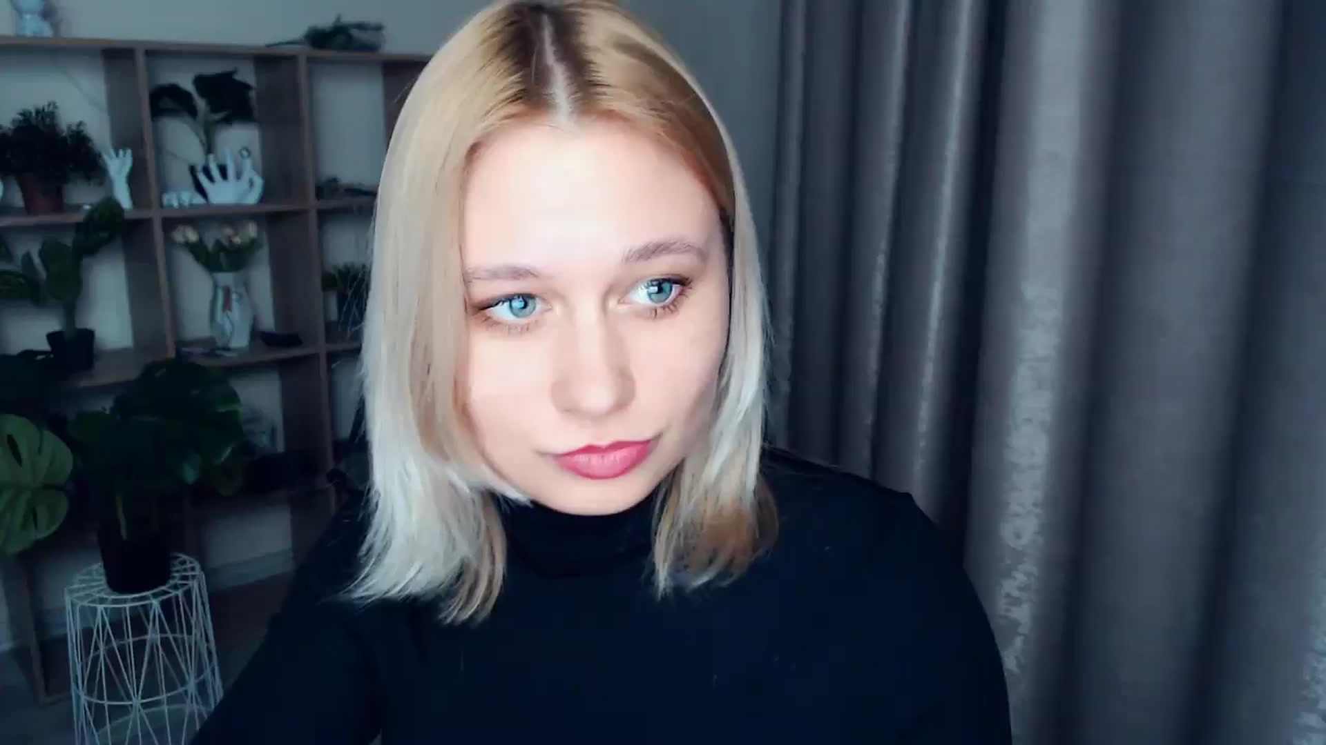 Gallery image thumbnail from Kukla_kolduna's myfreecams stream on, 03/09/2025, 18:18 image 11 of 20