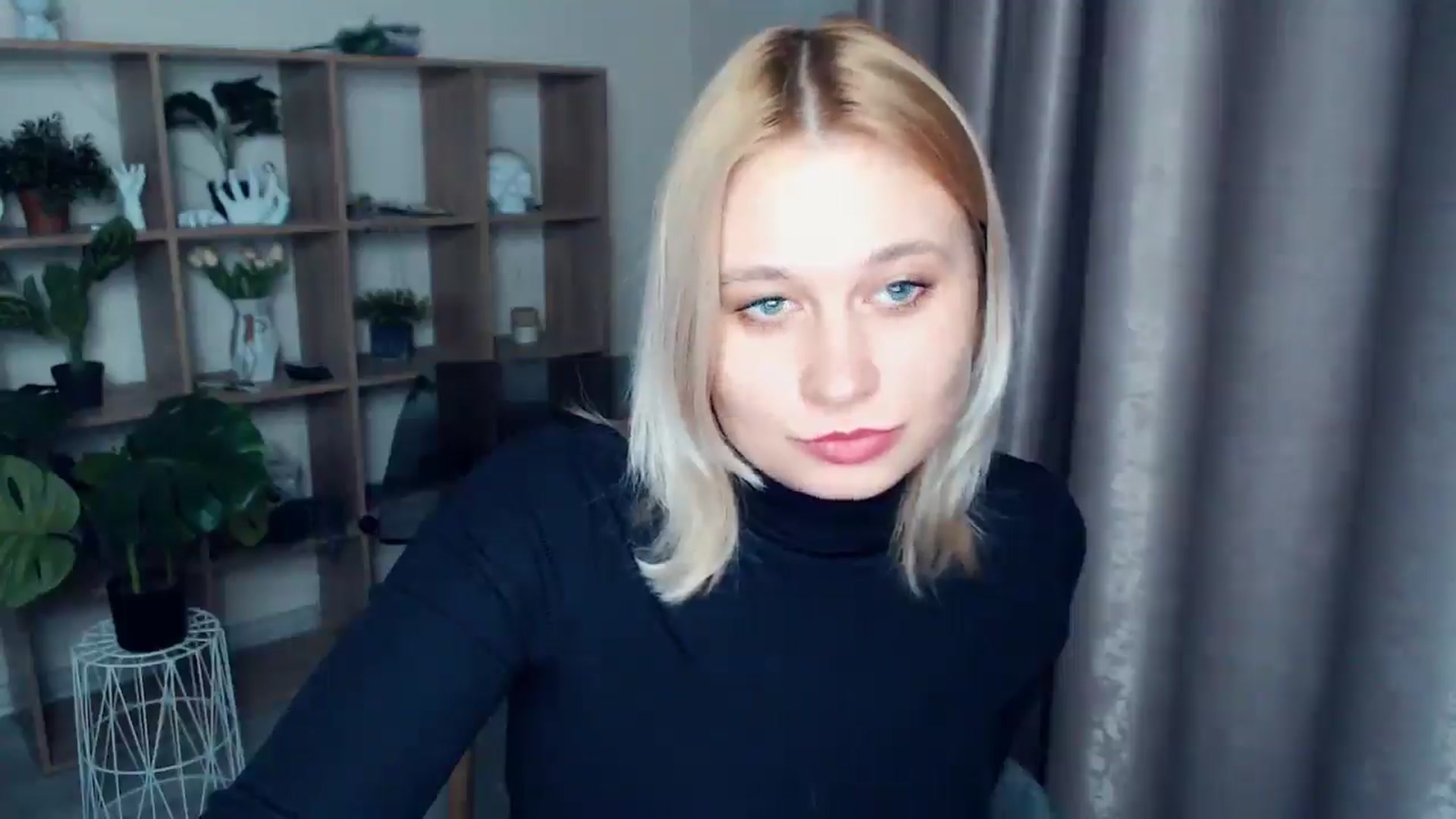 Gallery image thumbnail from Kukla_kolduna's myfreecams stream on, 03/09/2025, 18:18 image 17 of 20