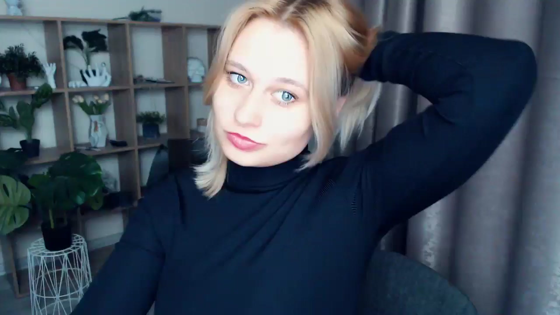 Gallery image thumbnail from Kukla_kolduna's myfreecams stream on, 03/09/2025, 19:02 image 15 of 20