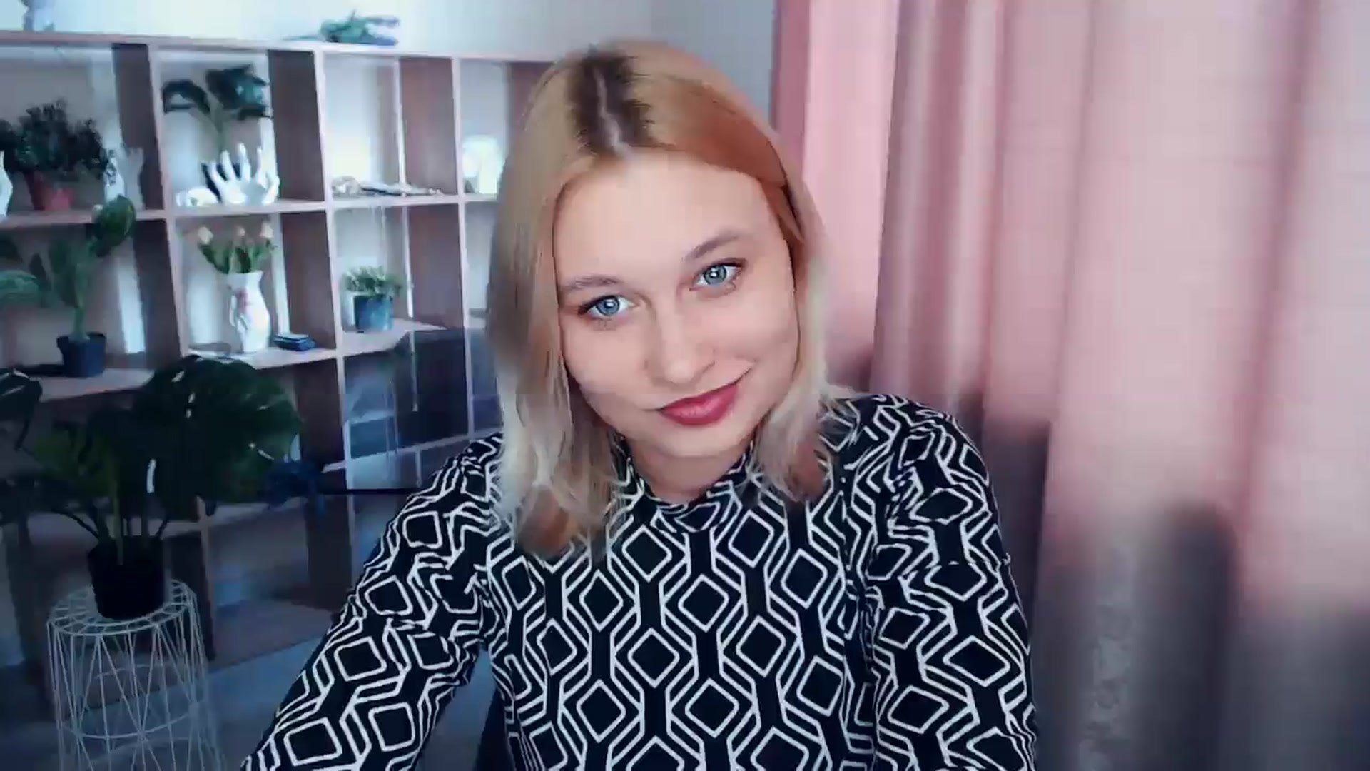 Gallery image thumbnail from Kukla_kolduna's myfreecams stream on, 03/12/2025, 15:06 image 4 of 20