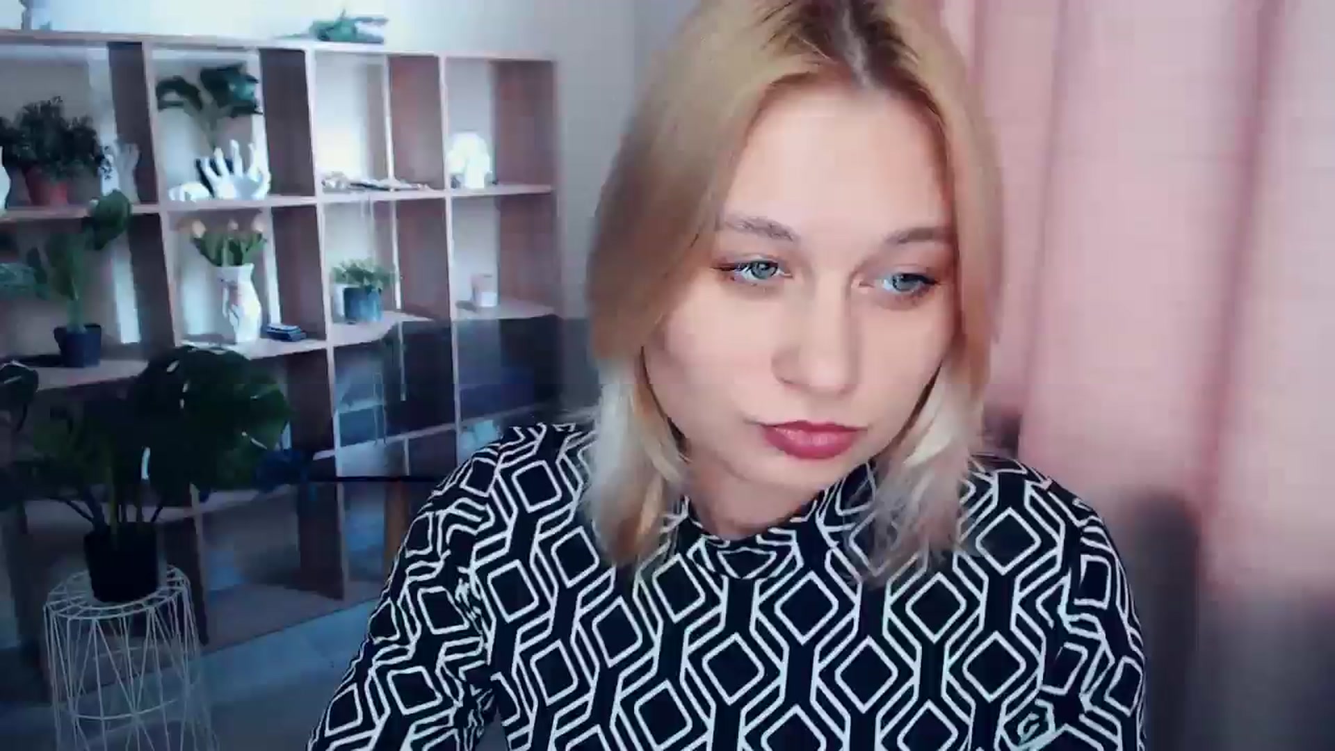 Gallery image thumbnail from Kukla_kolduna's myfreecams stream on, 03/12/2025, 15:06 image 1 of 20