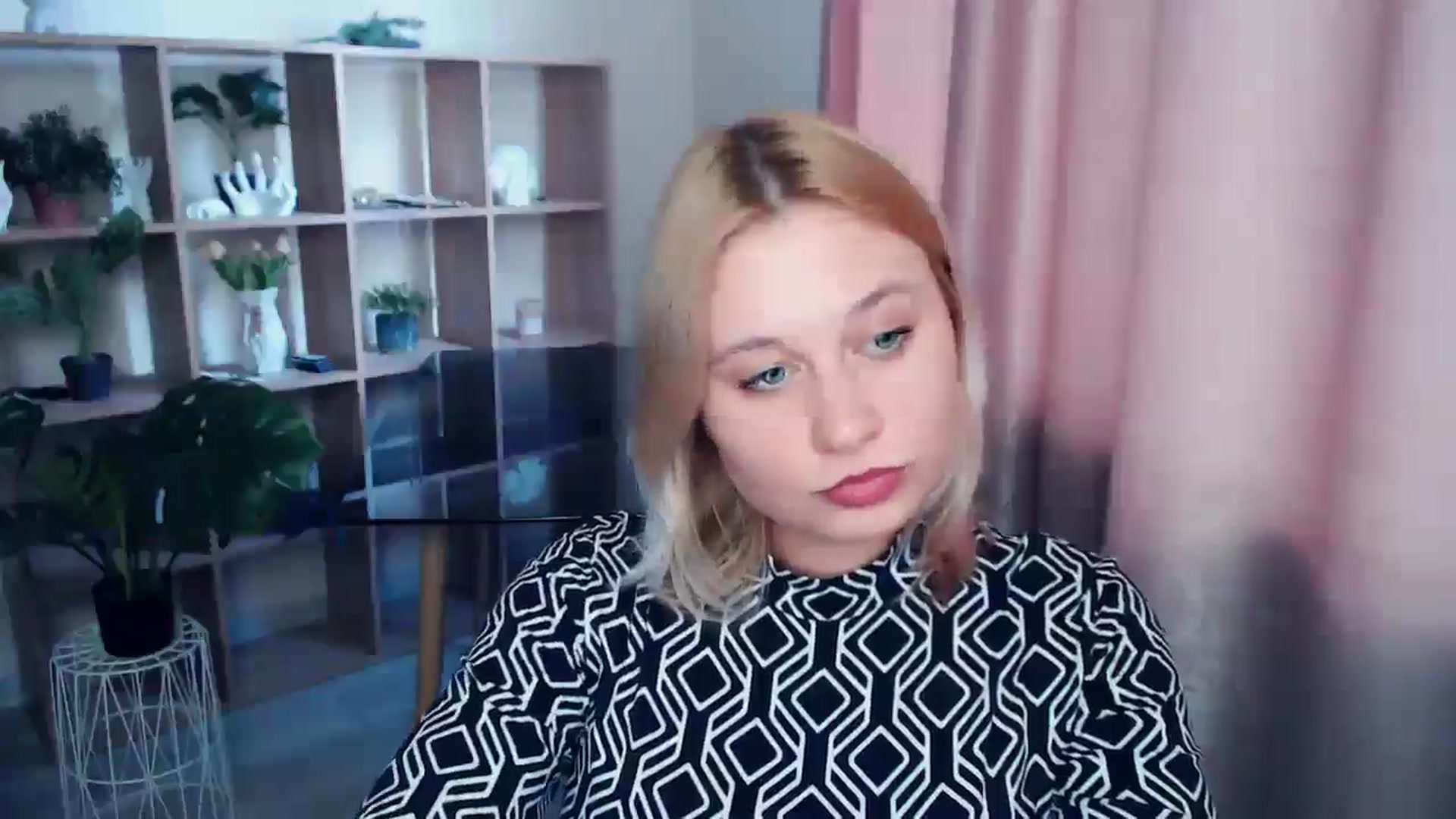 Gallery image thumbnail from Kukla_kolduna's myfreecams stream on, 03/12/2025, 15:06 image 15 of 20