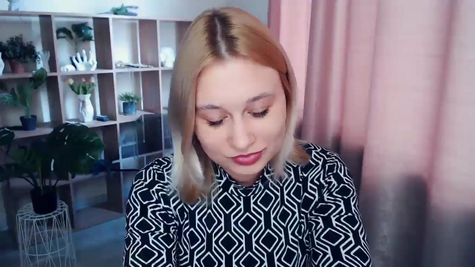 Gallery image thumbnail from Kukla_kolduna's myfreecams stream on, 03/12/2025, 15:06 image 5 of 20