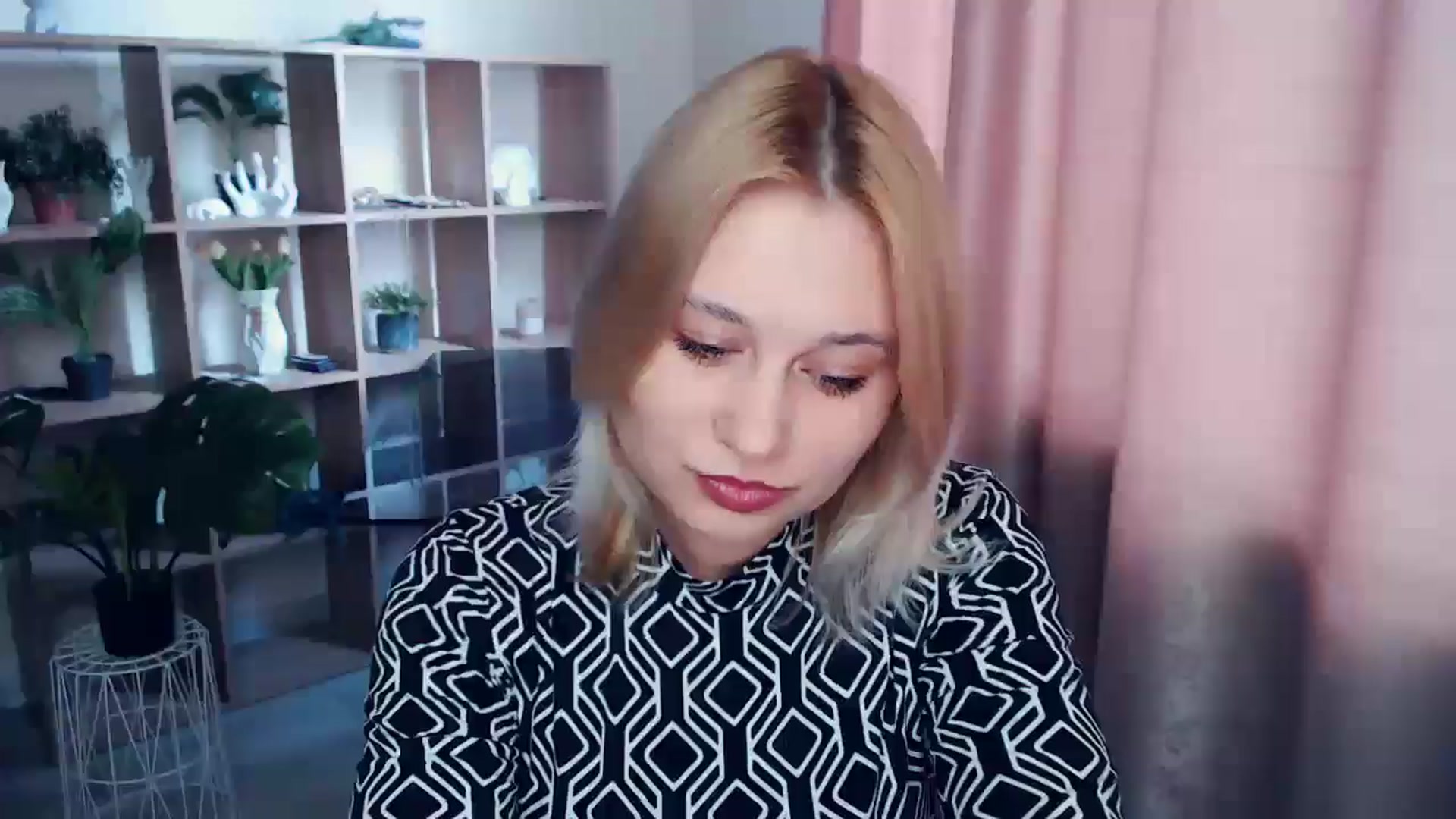 Gallery image thumbnail from Kukla_kolduna's myfreecams stream on, 03/12/2025, 15:06 image 3 of 20