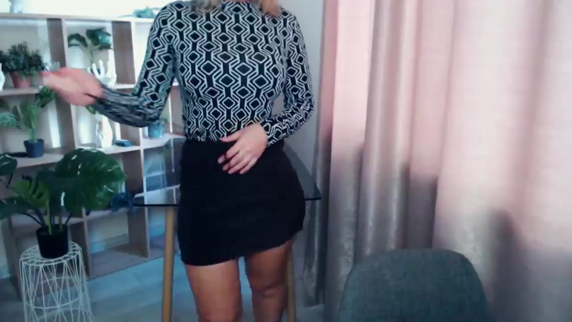 Gallery image thumbnail from Kukla_kolduna's myfreecams stream on, 03/12/2025, 15:06 image 7 of 20