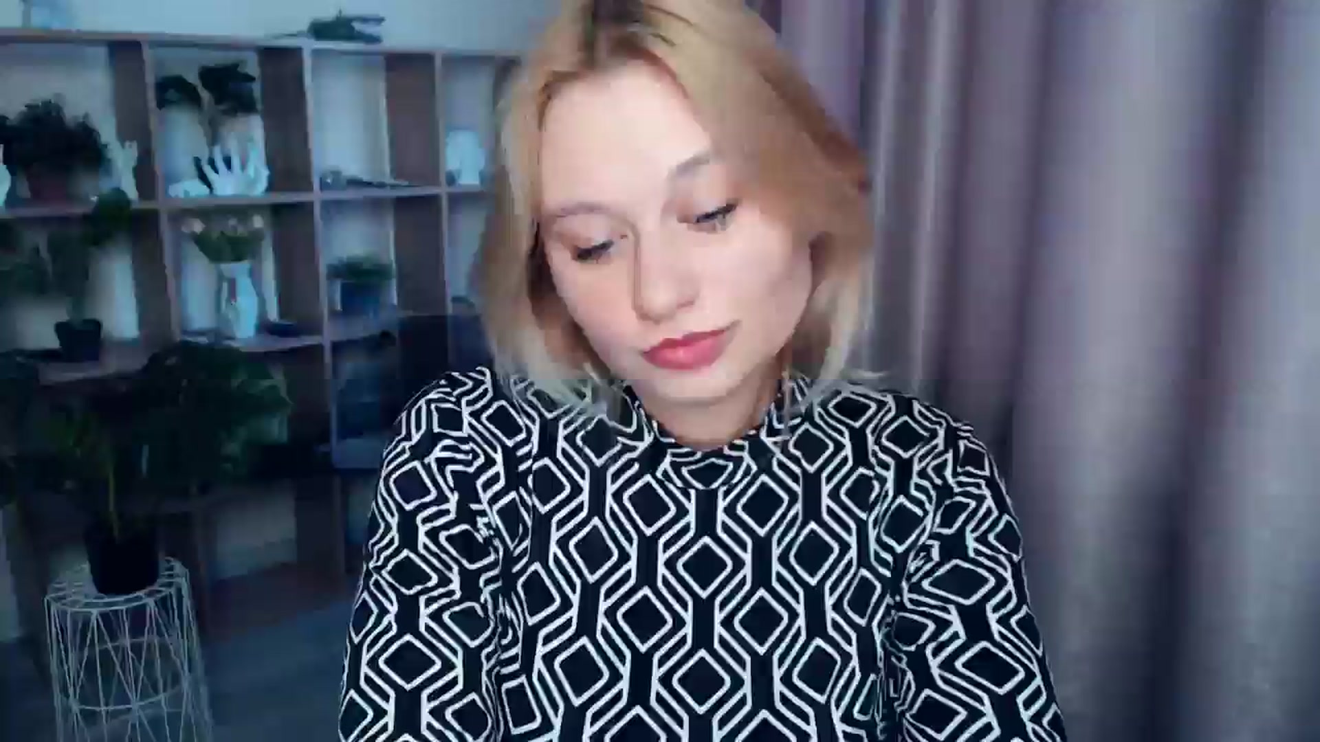 Gallery image thumbnail from Kukla_kolduna's myfreecams stream on, 03/12/2025, 16:16 image 4 of 20